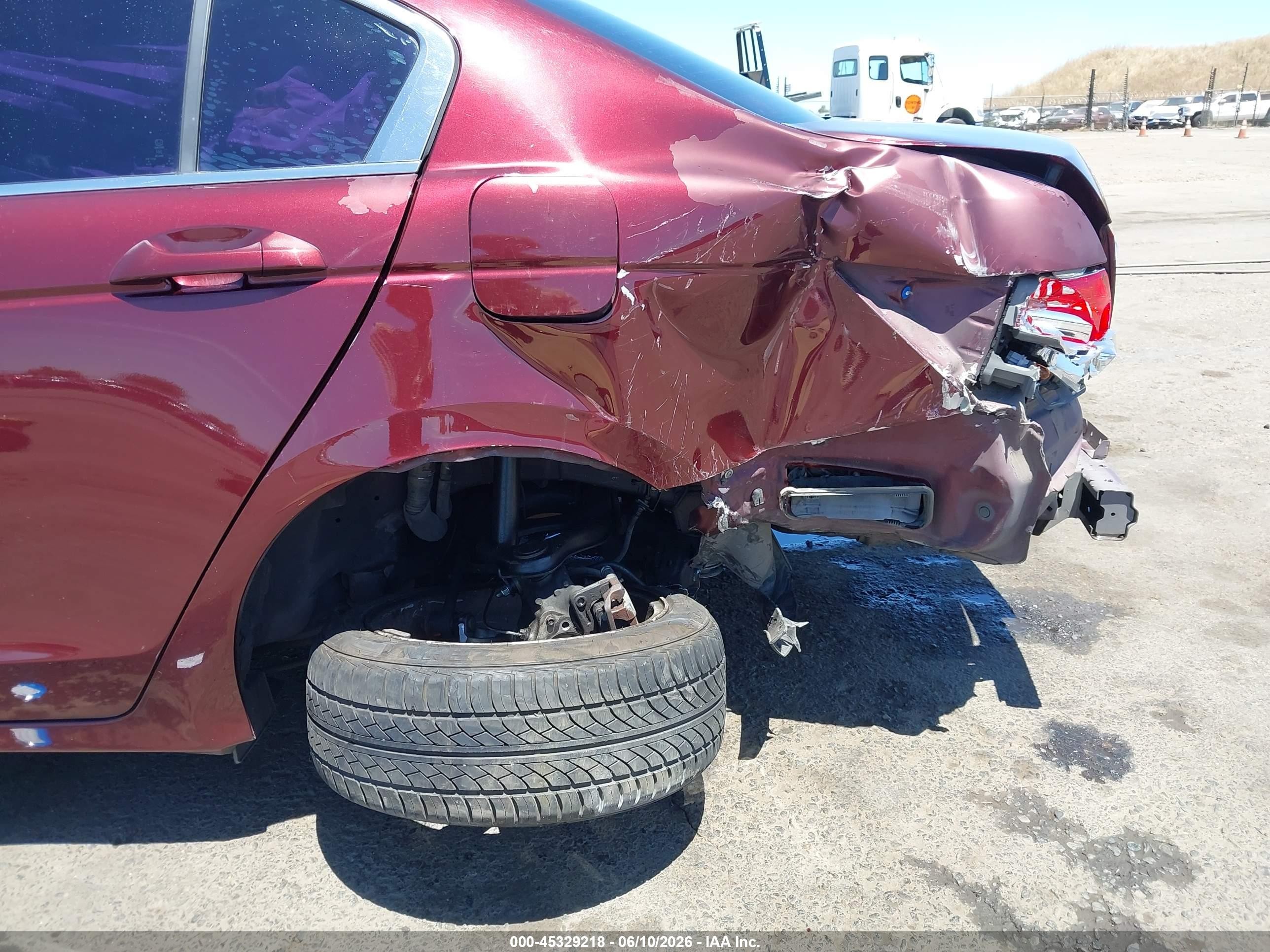 2010 Honda Accord 2.4 Ex Maroon vin: 1HGCP2F70AA104946