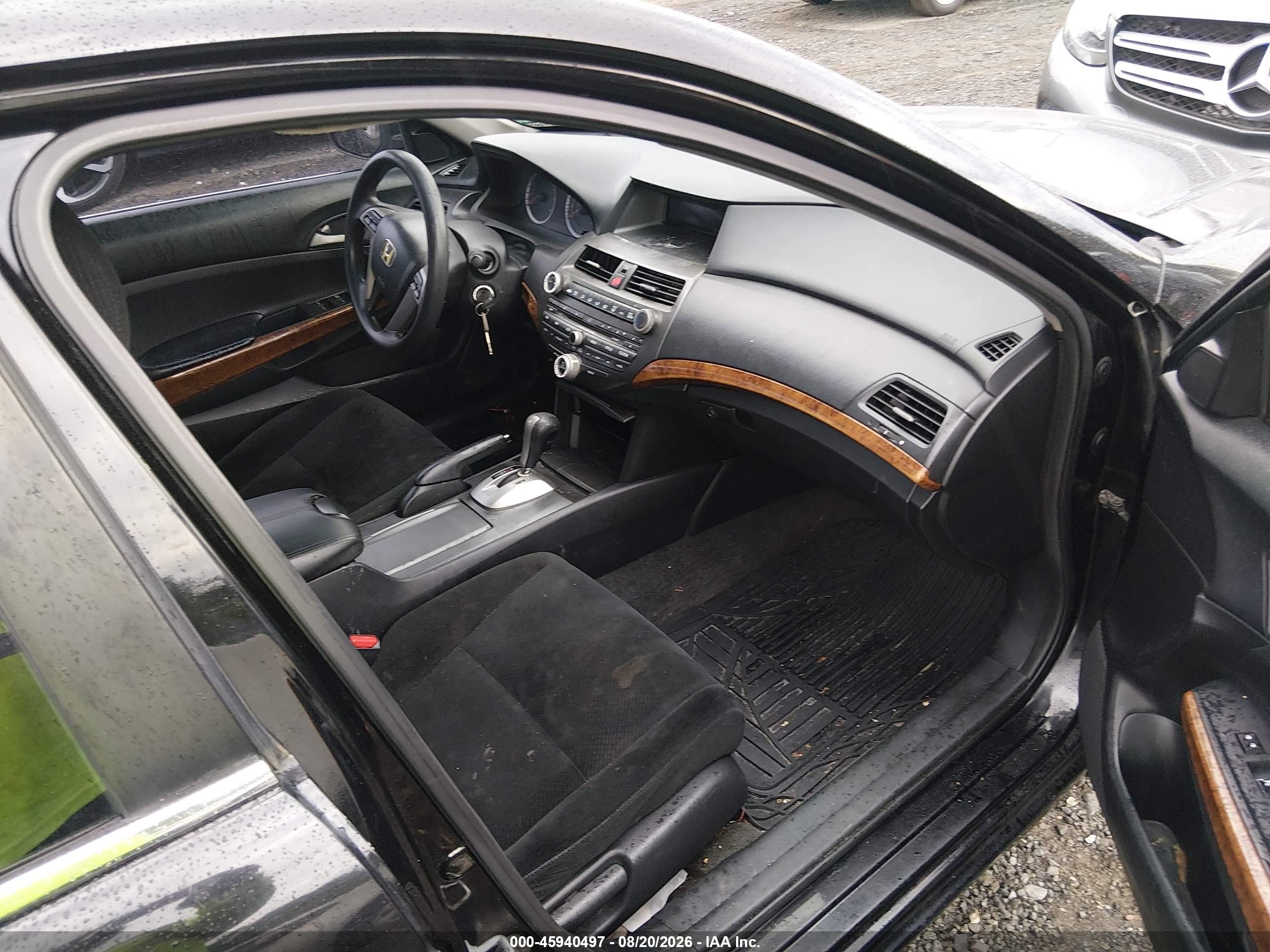 2011 Honda Accord 2.4 Ex Black vin: 1HGCP2F70BA012611