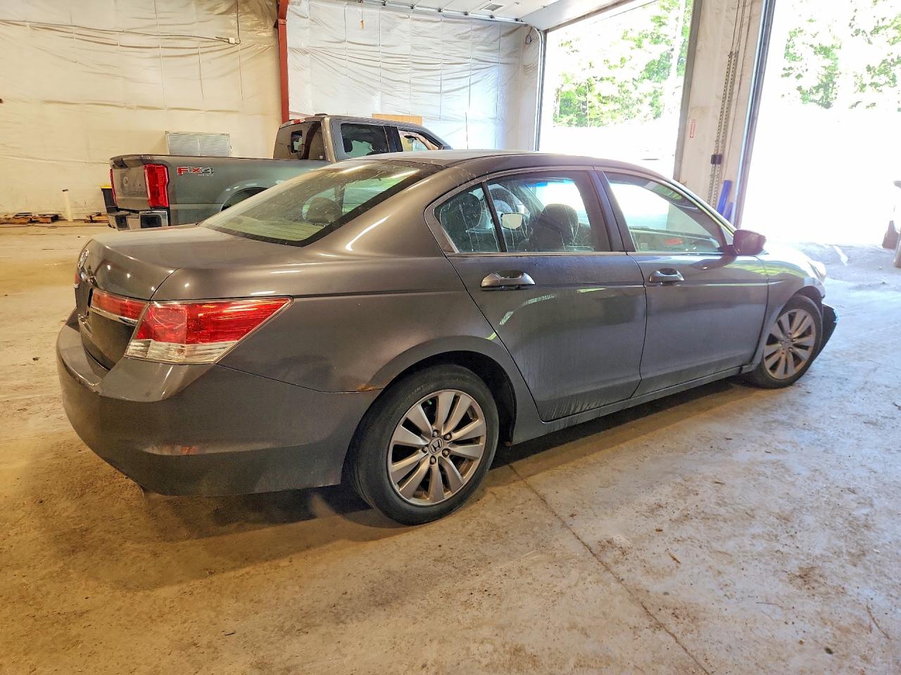2011 Honda Accord Ex Gray vin: 1HGCP2F70BA023995