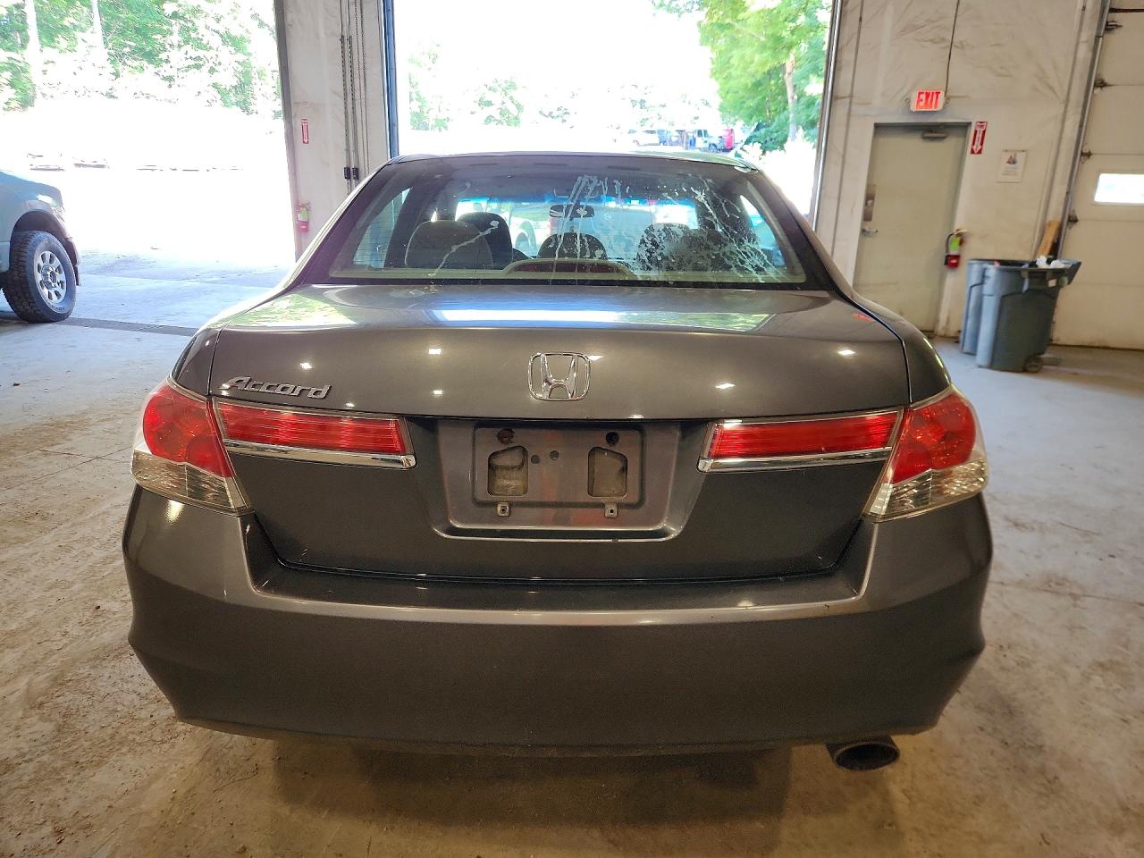 2011 Honda Accord Ex Gray vin: 1HGCP2F70BA023995
