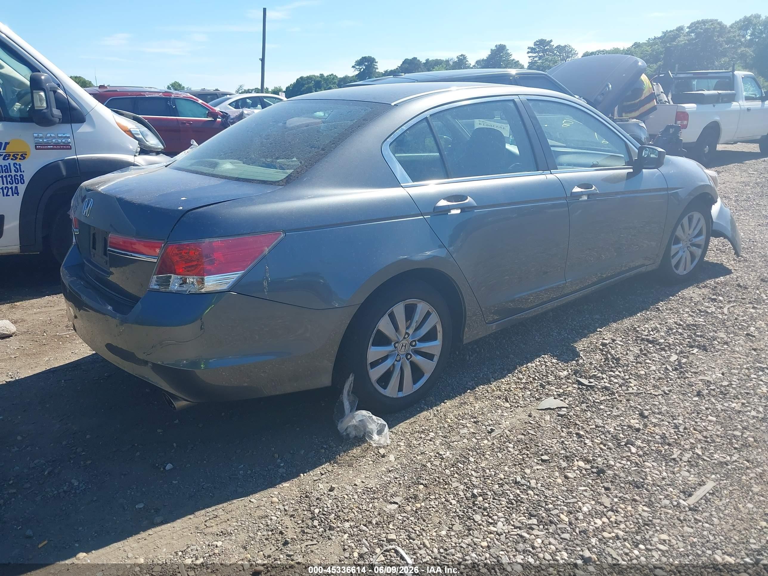2011 Honda Accord 2.4 Ex Gray vin: 1HGCP2F70BA064577
