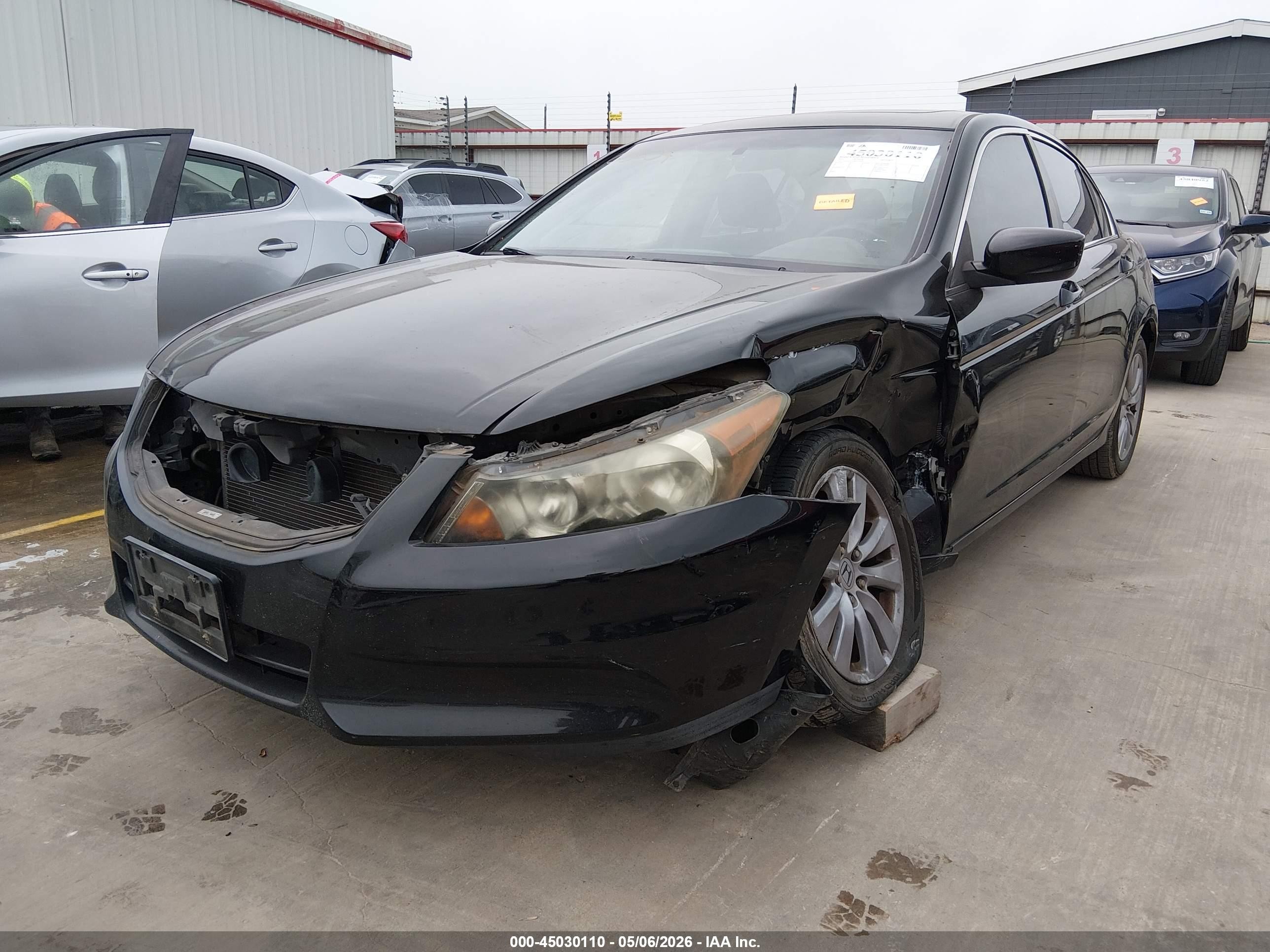 2011 Honda Accord 2.4 Ex Black vin: 1HGCP2F70BA110764