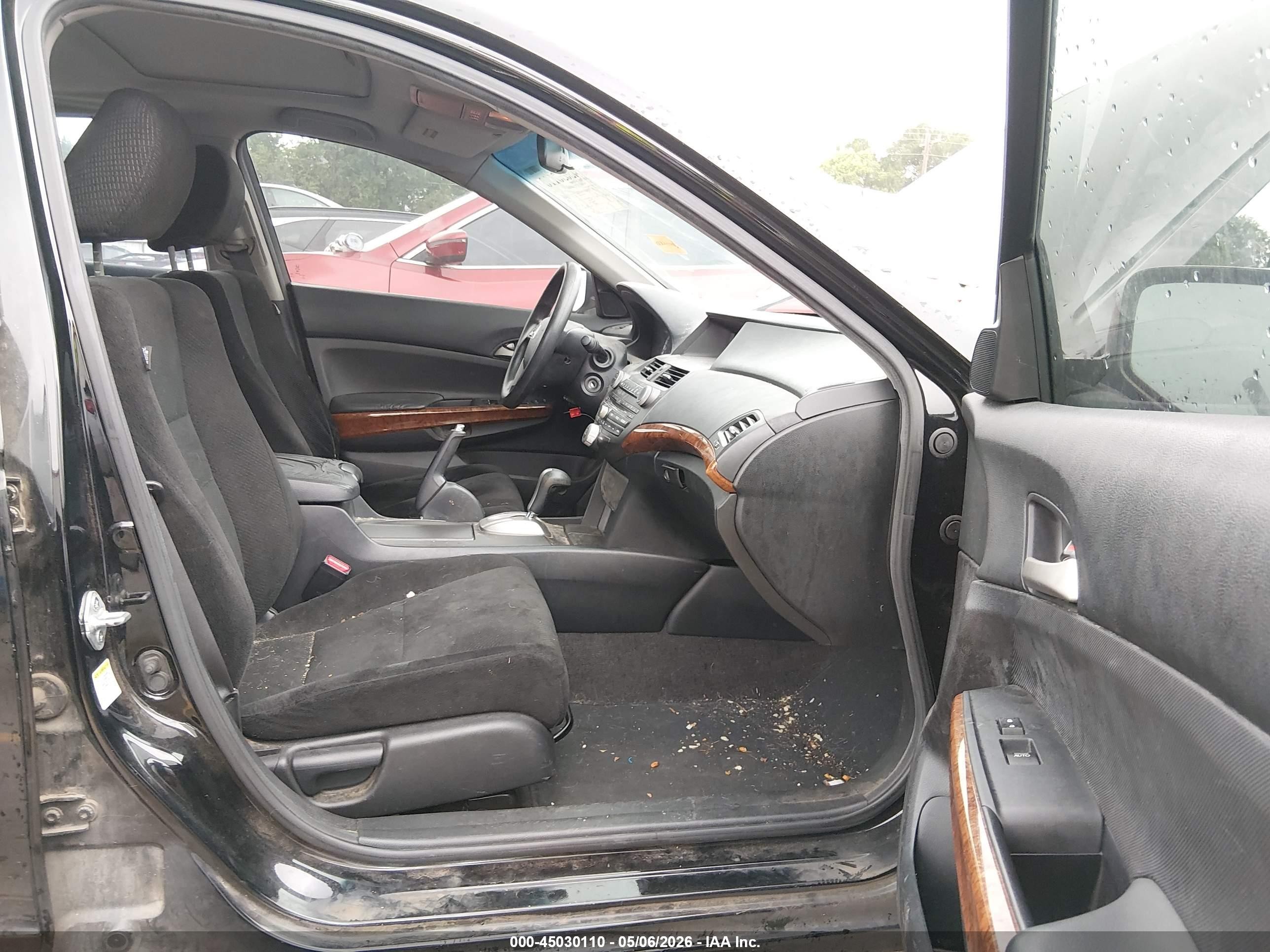 2011 Honda Accord 2.4 Ex Black vin: 1HGCP2F70BA110764