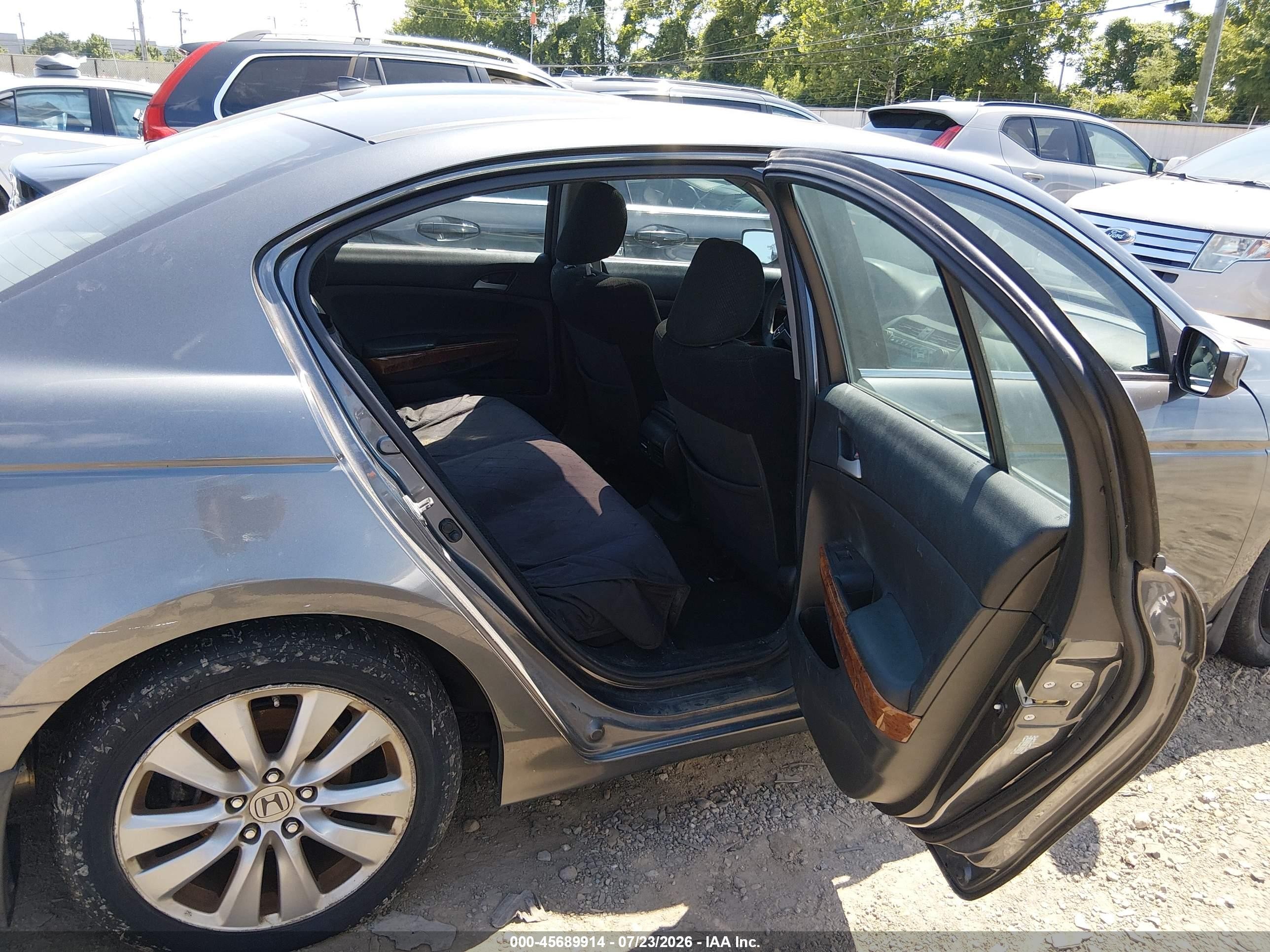 2011 Honda Accord 2.4 Ex Gray vin: 1HGCP2F70BA138094