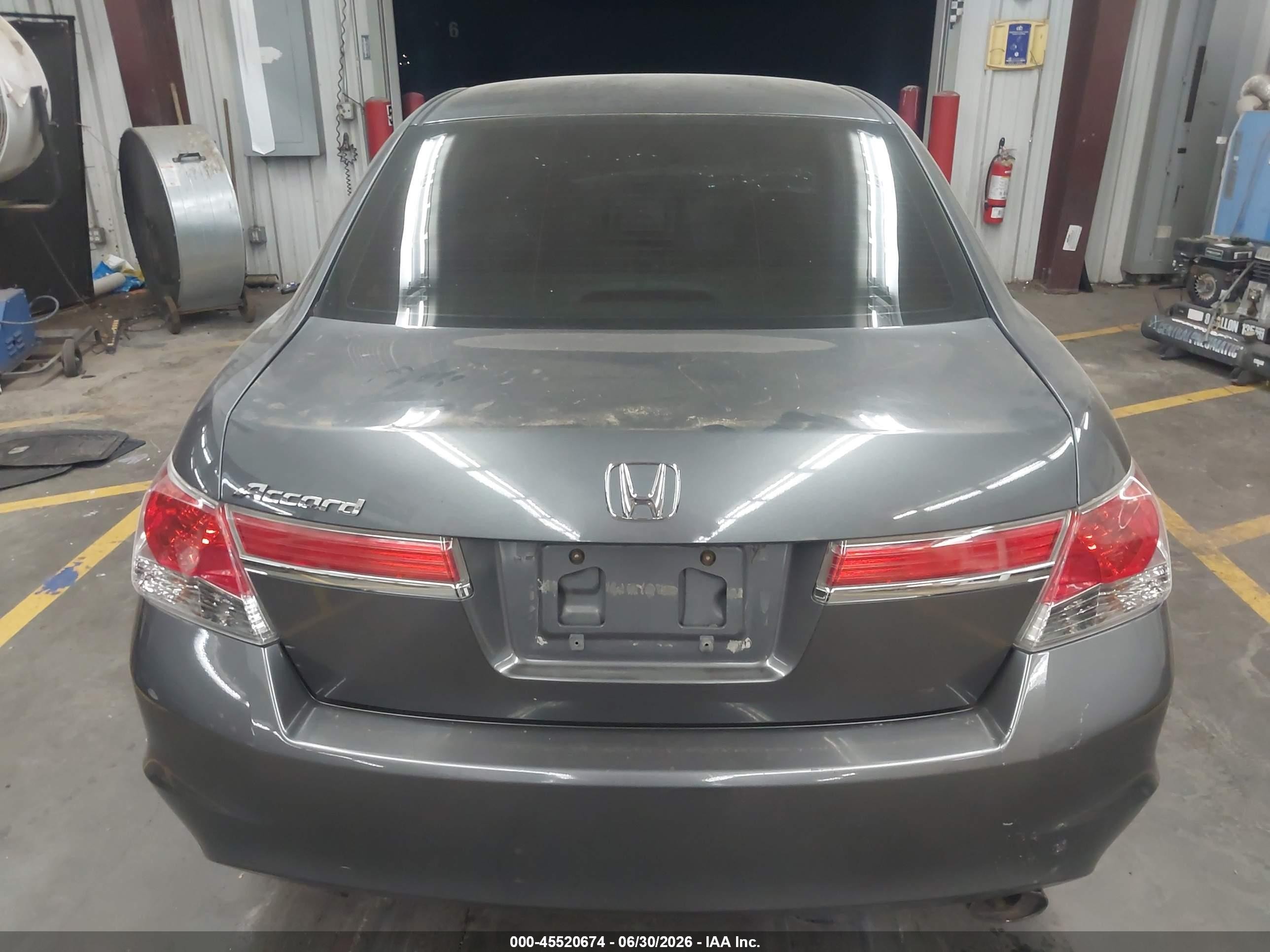 2012 Honda Accord 2.4 Ex Gray vin: 1HGCP2F70CA025120