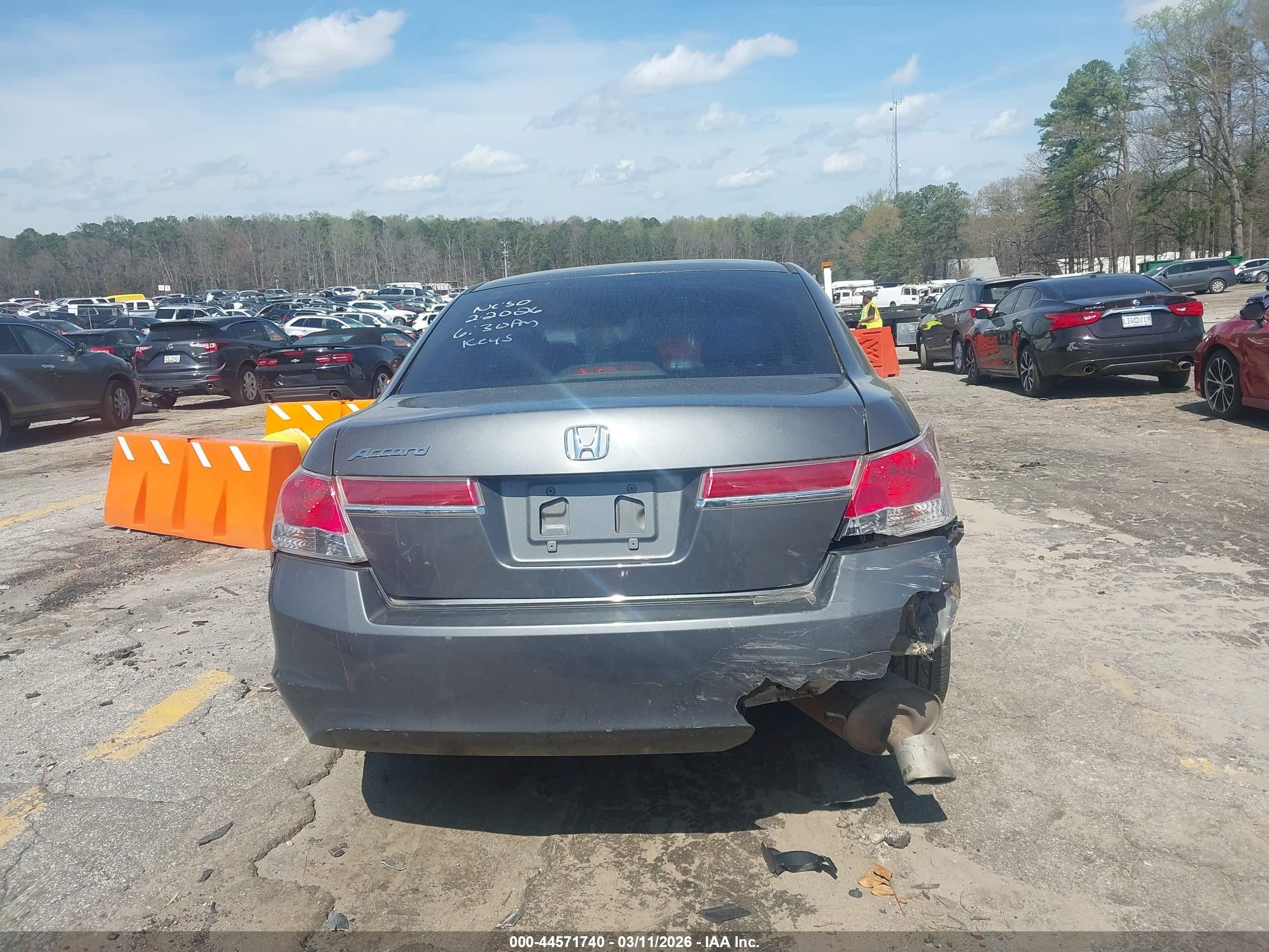 2012 Honda Accord 2.4 Ex Gray vin: 1HGCP2F70CA083390