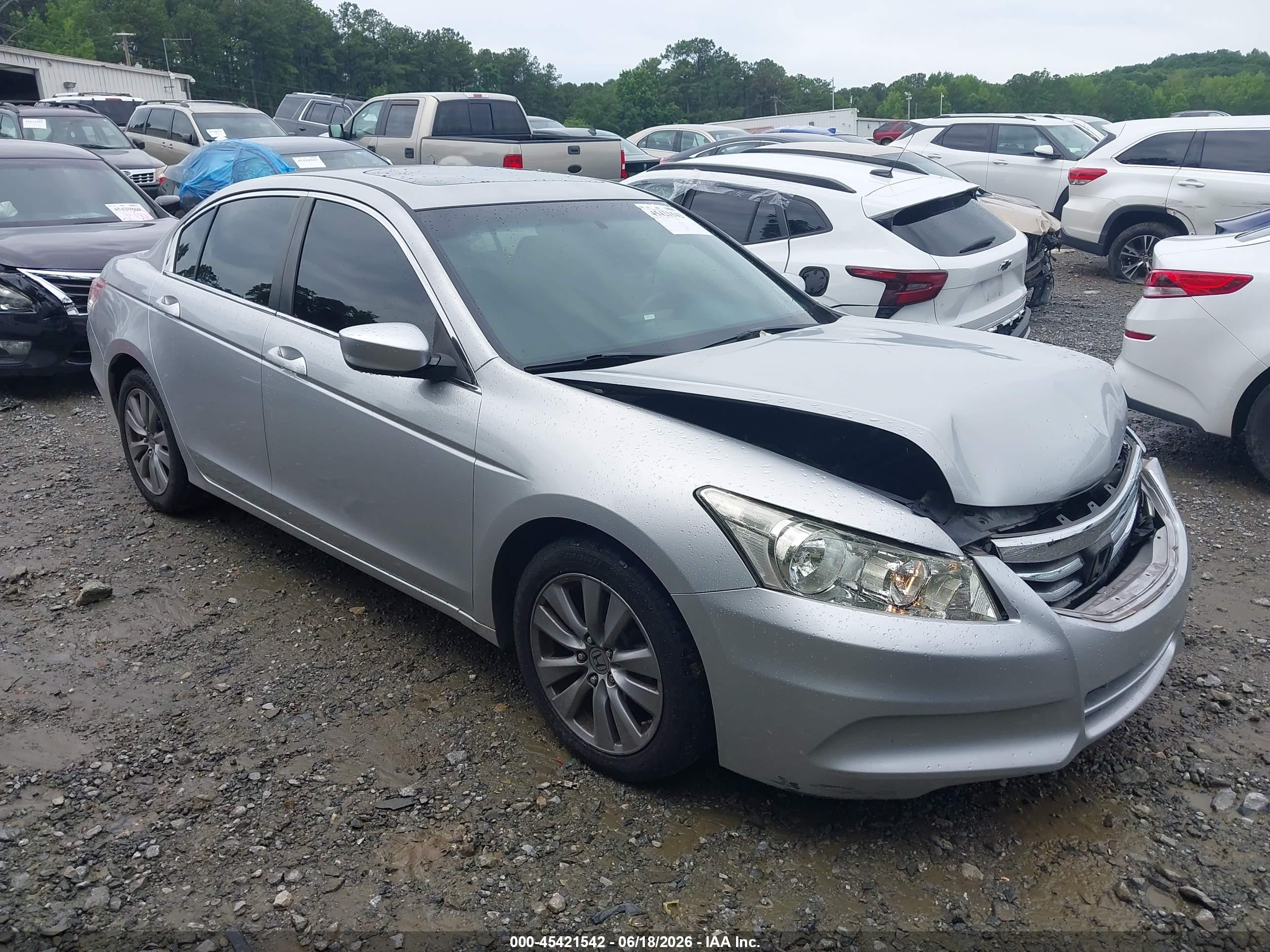2012 Honda Accord 2.4 Ex Silver vin: 1HGCP2F70CA113441