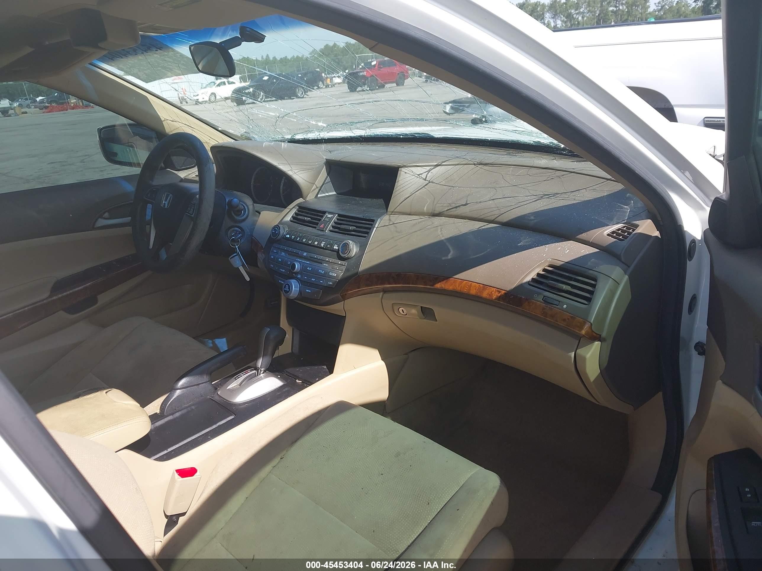 2010 Honda Accord 2.4 Ex Белый vin: 1HGCP2F71AA105460