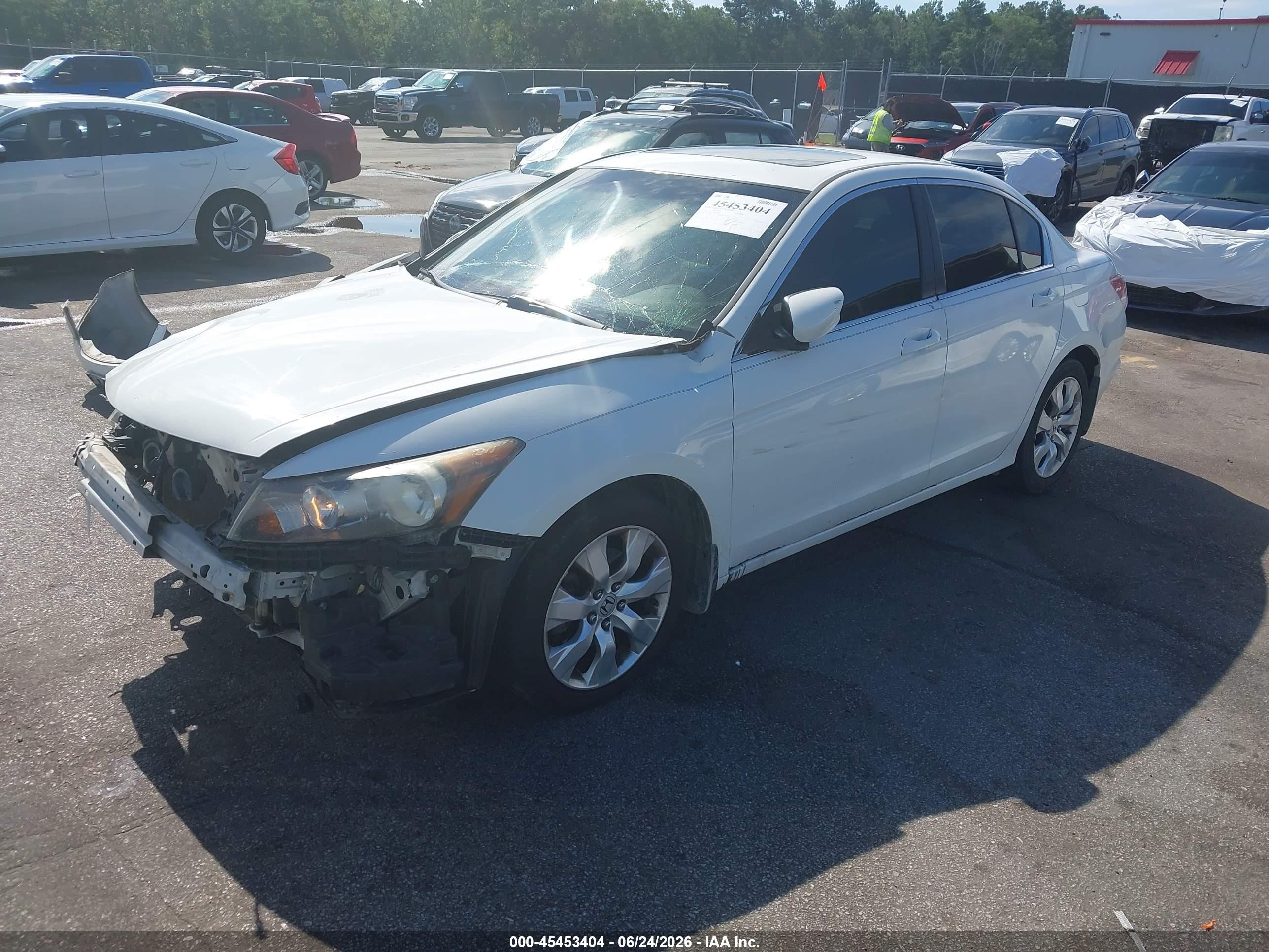 2010 Honda Accord 2.4 Ex Белый vin: 1HGCP2F71AA105460