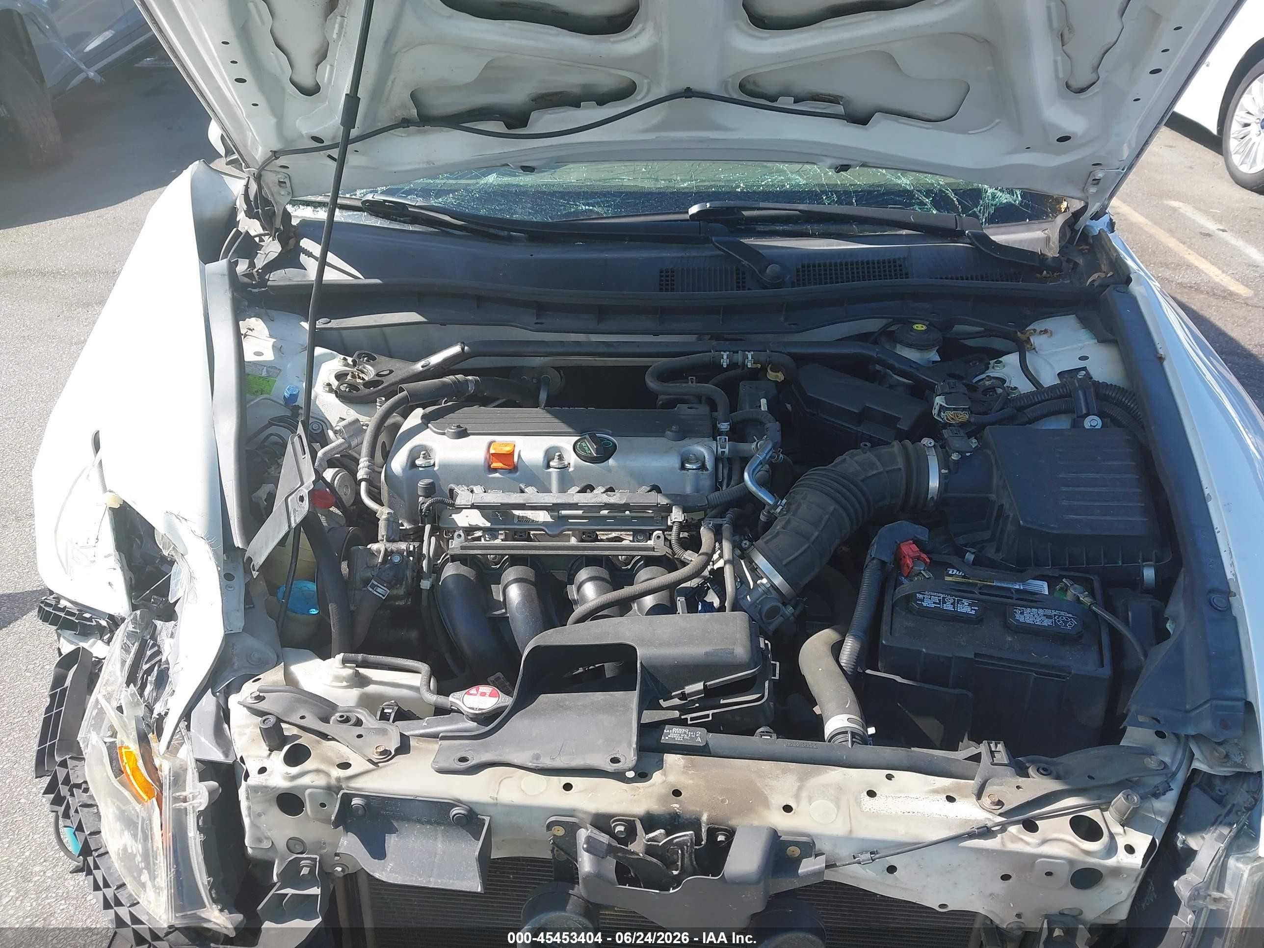 2010 Honda Accord 2.4 Ex Белый vin: 1HGCP2F71AA105460