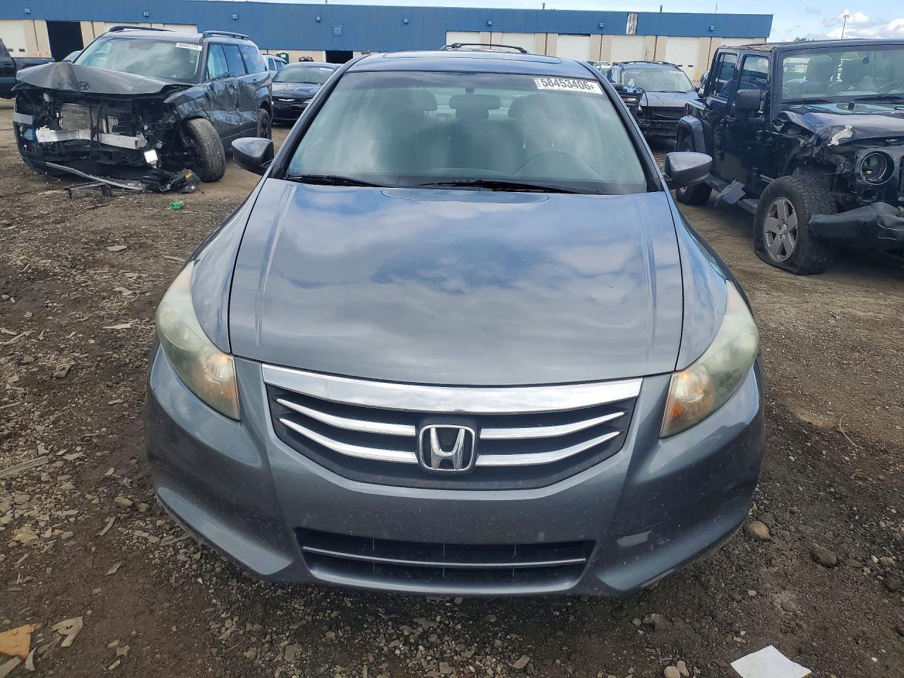 2011 Honda Accord Ex Gray vin: 1HGCP2F71BA064300