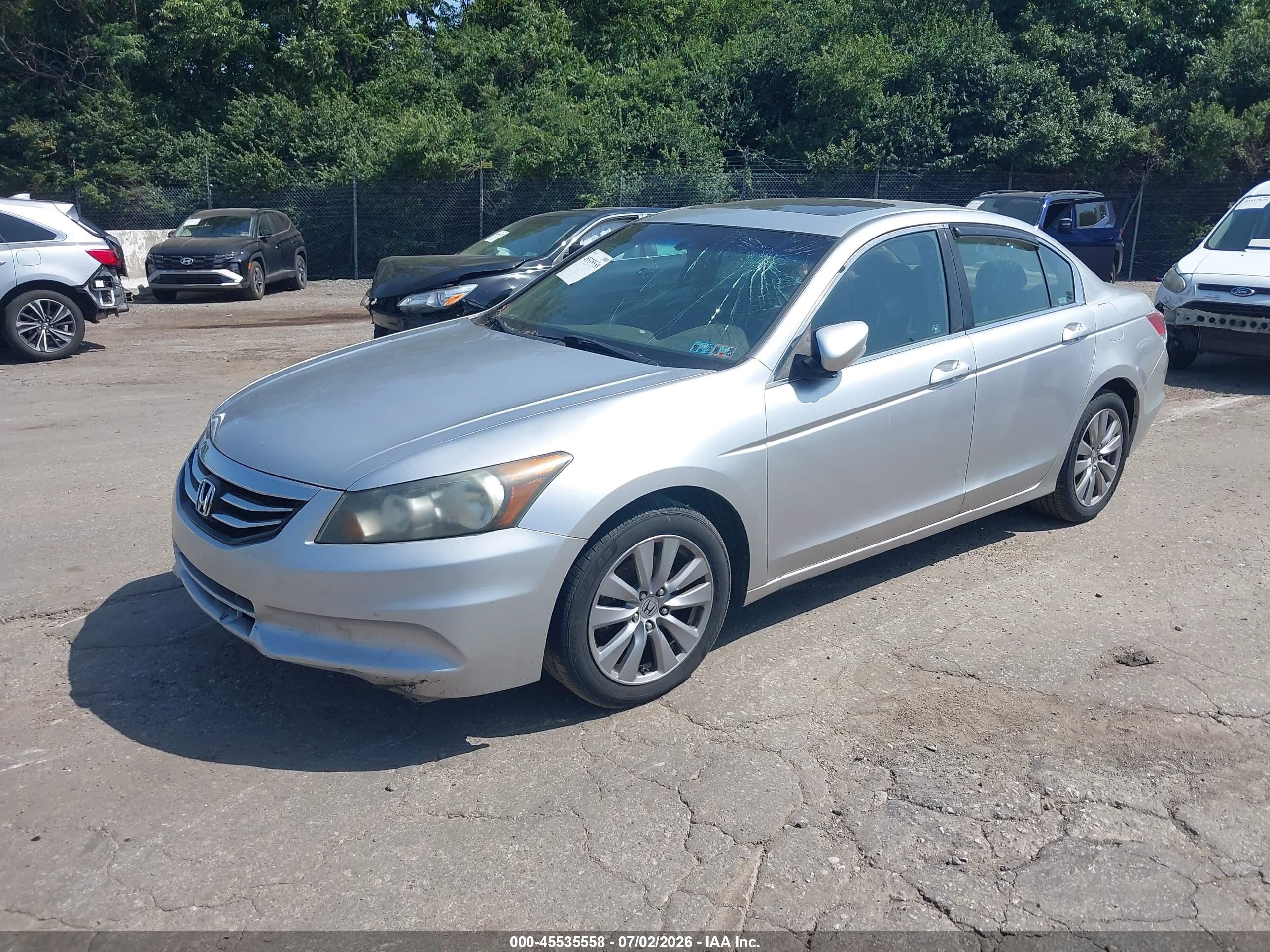 2011 Honda Accord 2.4 Ex Silver vin: 1HGCP2F71BA105329
