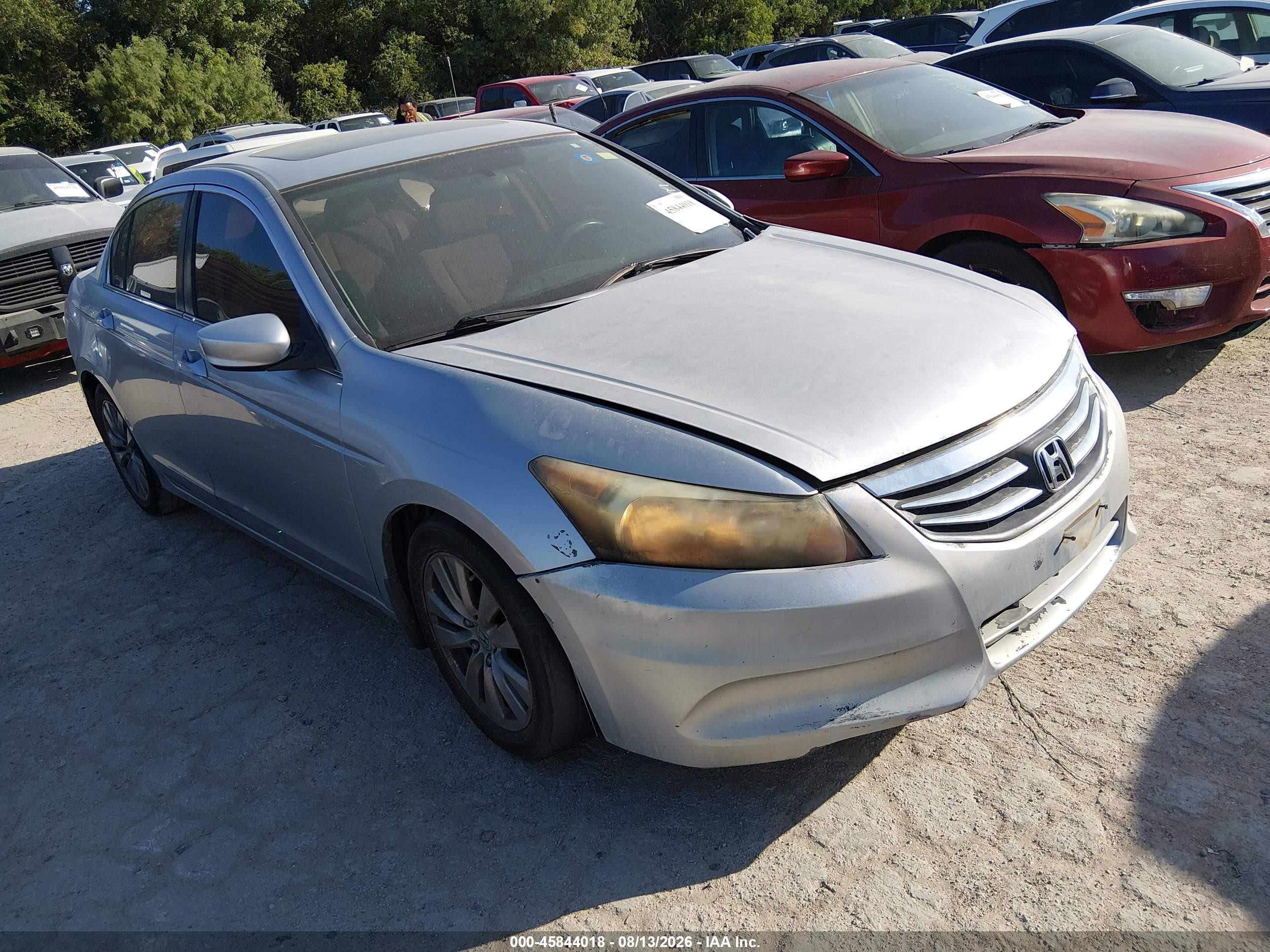 2011 Honda Accord 2.4 Ex Silver vin: 1HGCP2F71BA114399