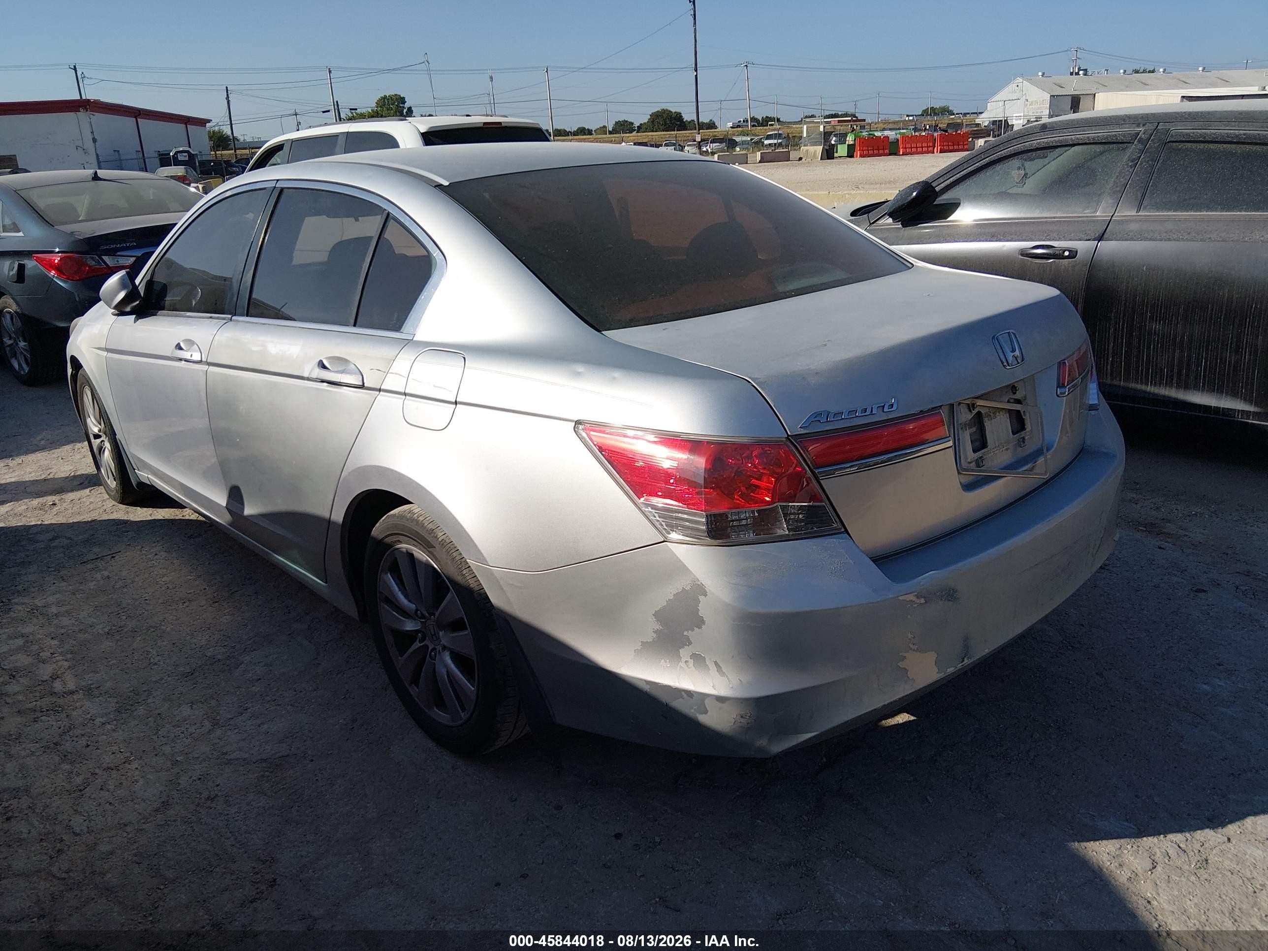 2011 Honda Accord 2.4 Ex Silver vin: 1HGCP2F71BA114399