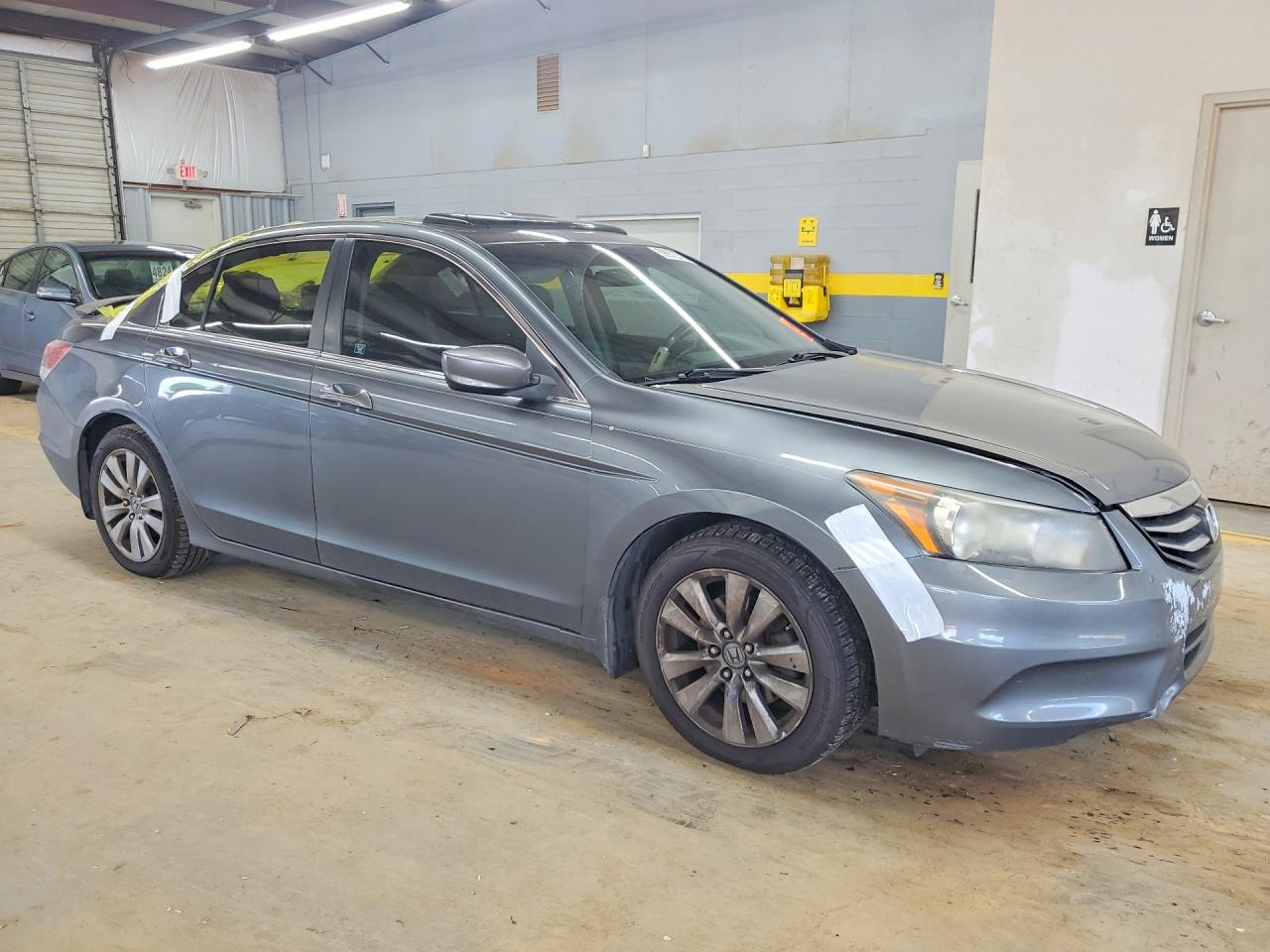 2012 Honda Accord Ex Gray vin: 1HGCP2F71CA011226