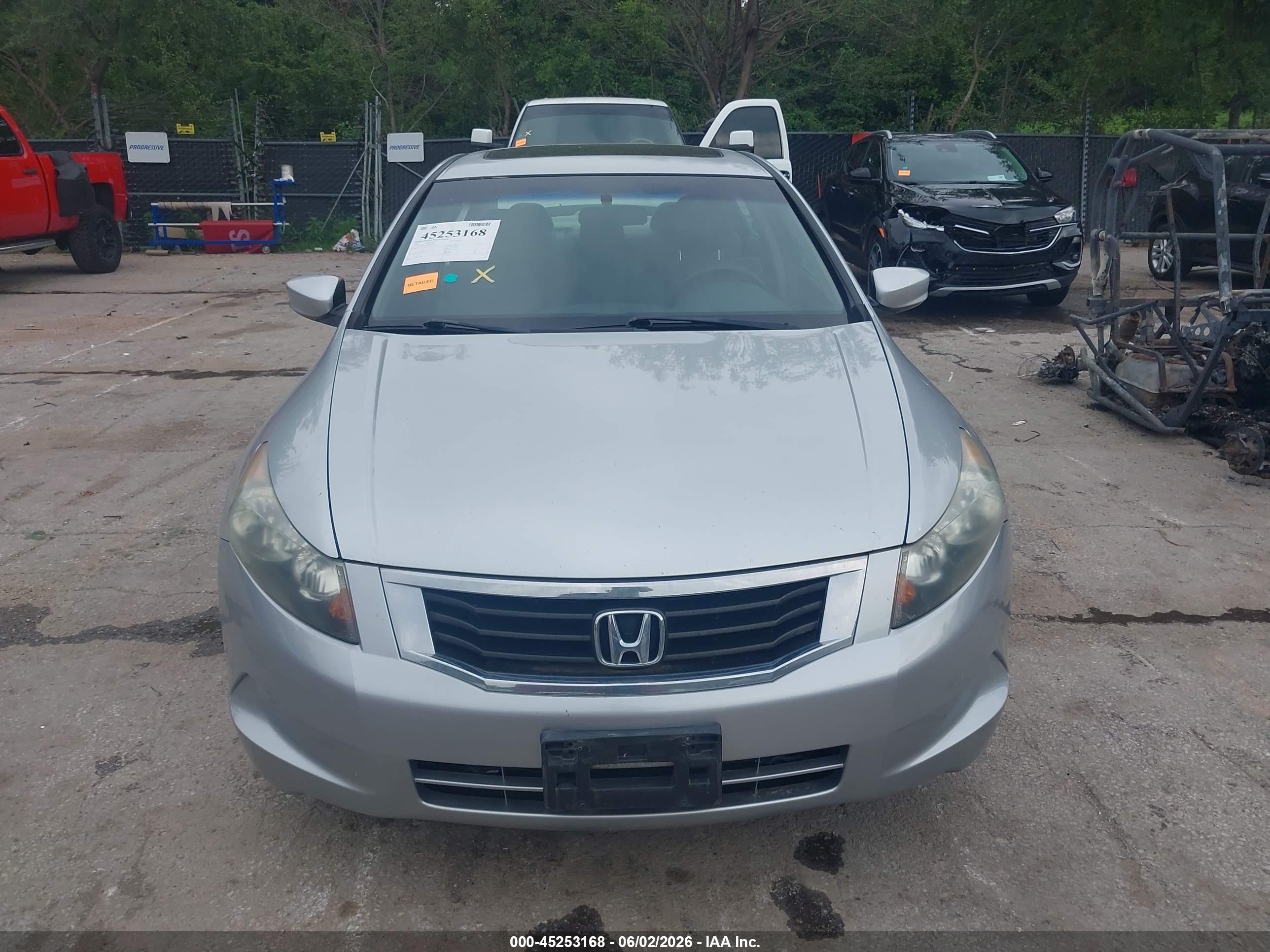 2010 Honda Accord 2.4 Ex Silver vin: 1HGCP2F72AA004461