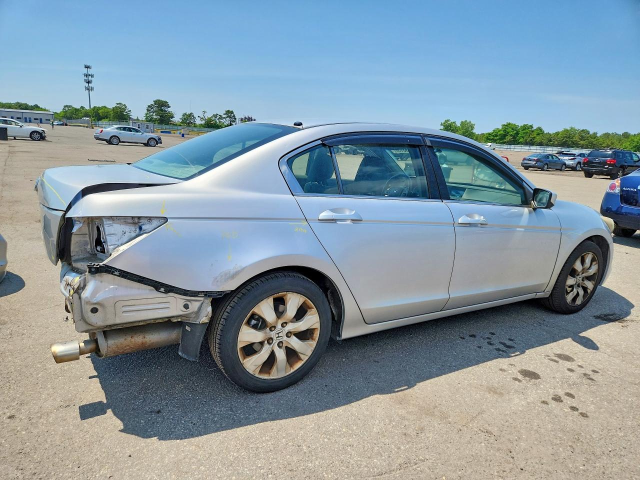 2010 Honda Accord Ex Silver vin: 1HGCP2F72AA083808