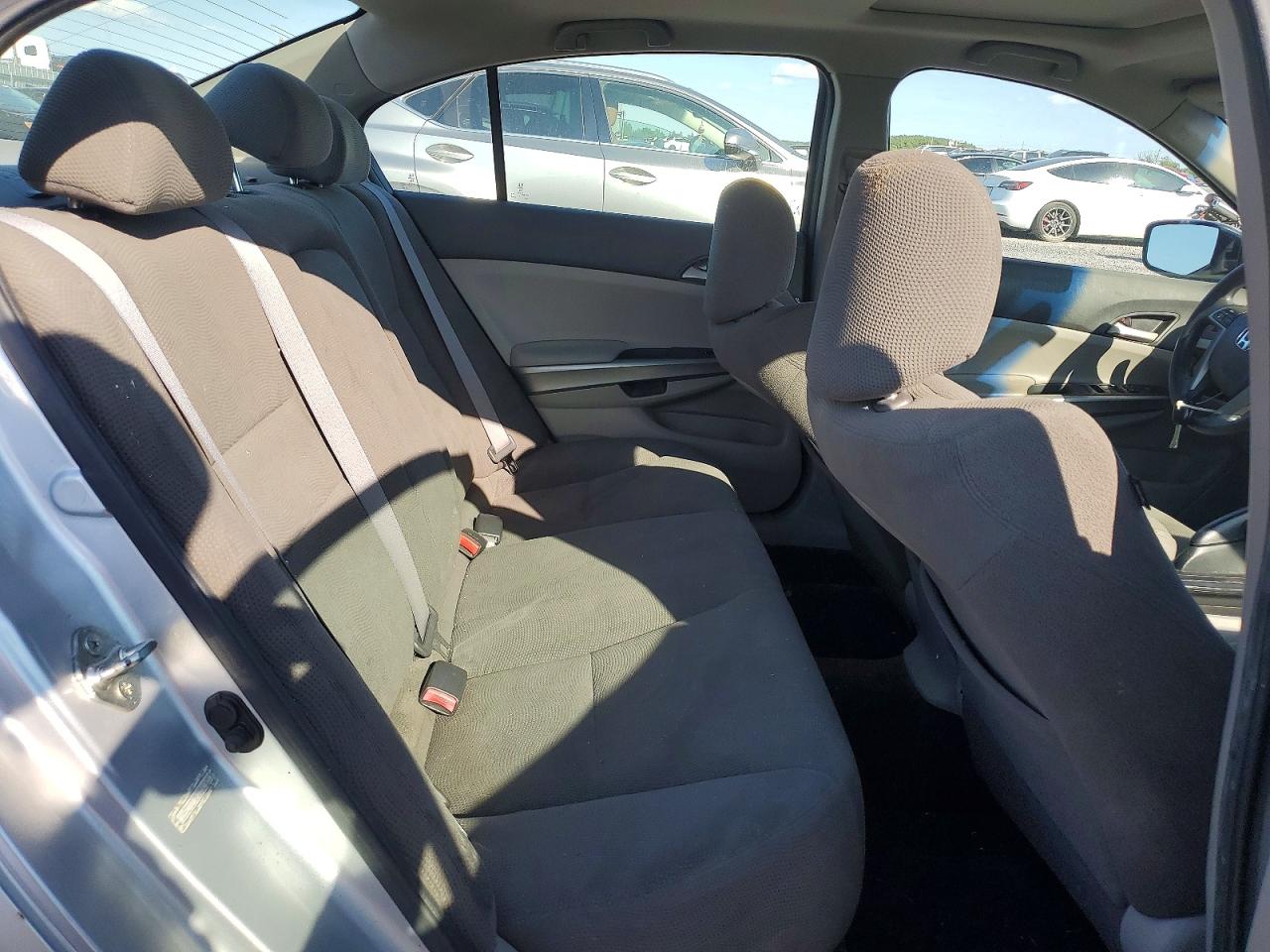 2010 Honda Accord Ex Silver vin: 1HGCP2F72AA800109