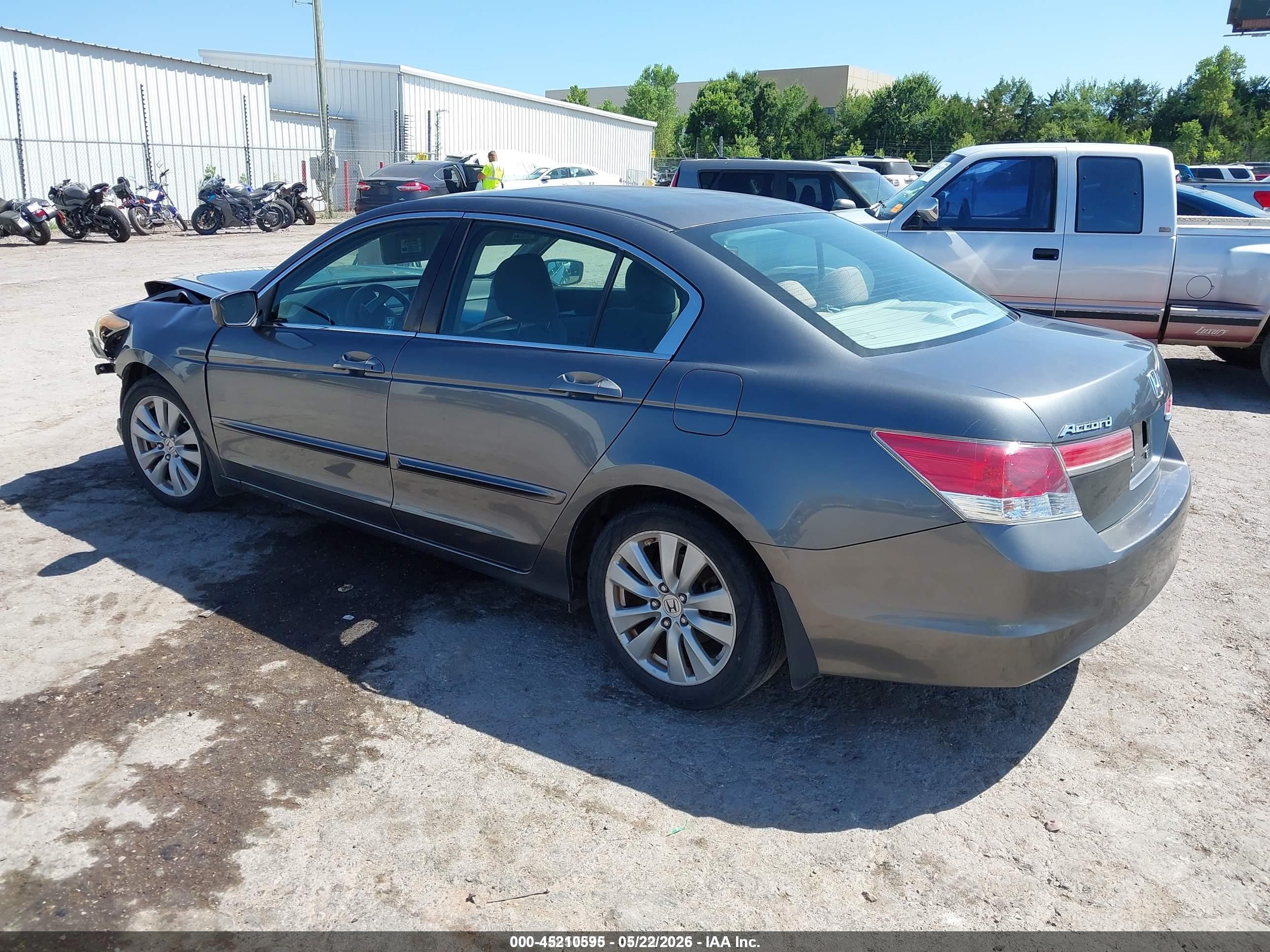 2011 Honda Accord 2.4 Ex Gray vin: 1HGCP2F72BA009869
