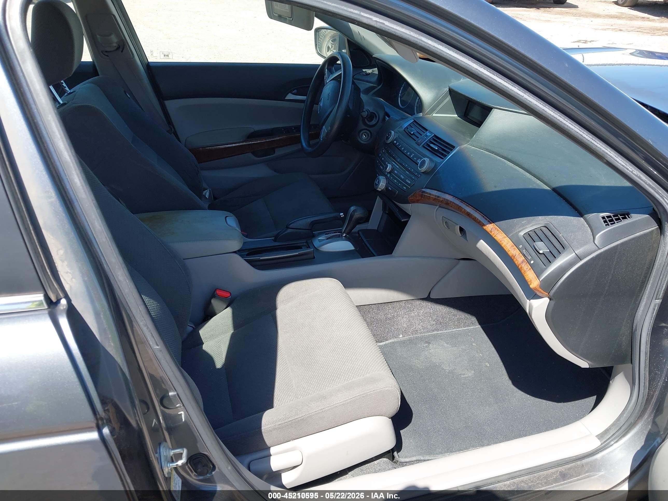 2011 Honda Accord 2.4 Ex Gray vin: 1HGCP2F72BA009869