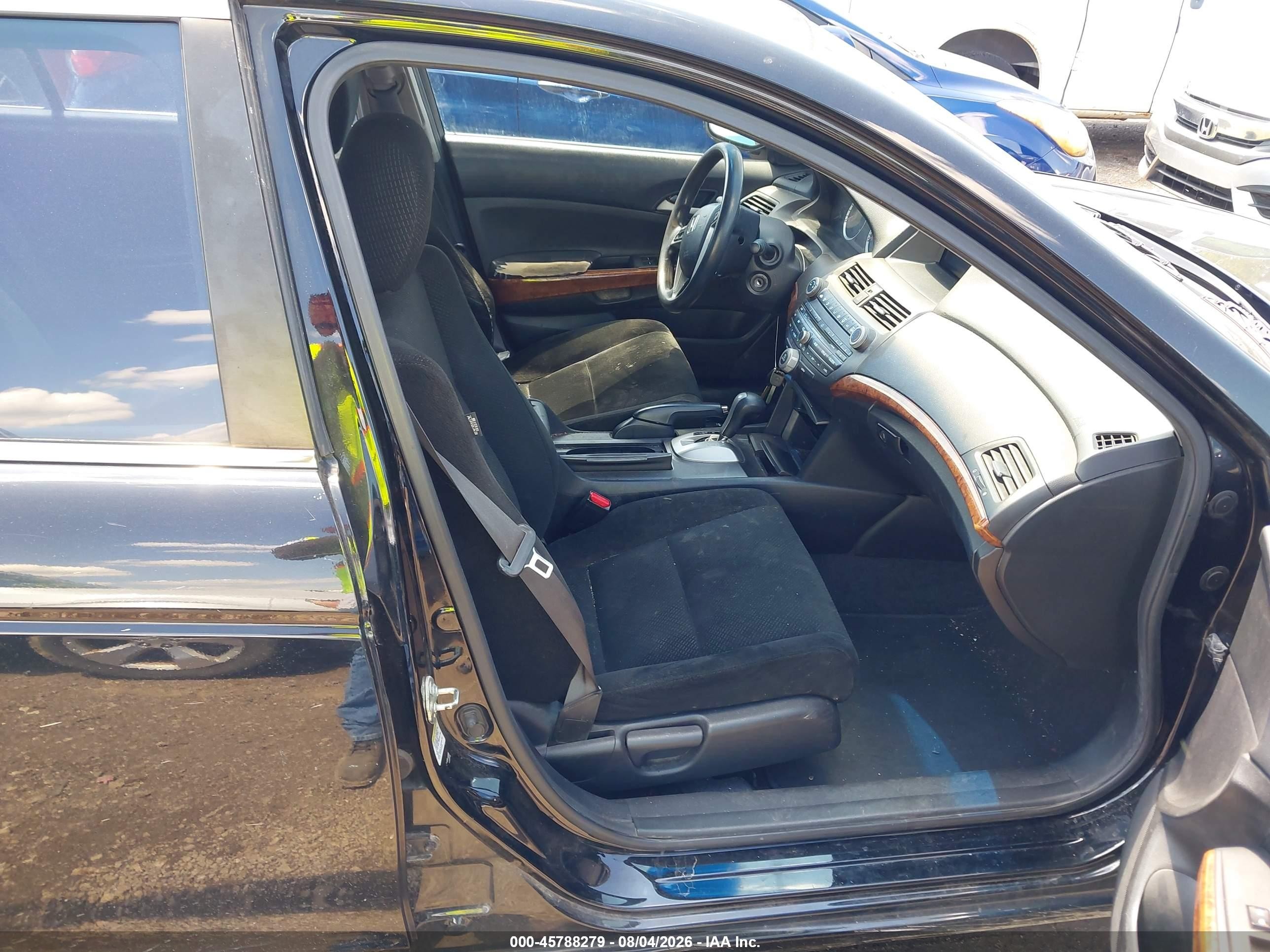 2011 Honda Accord 2.4 Ex Black vin: 1HGCP2F72BA053709