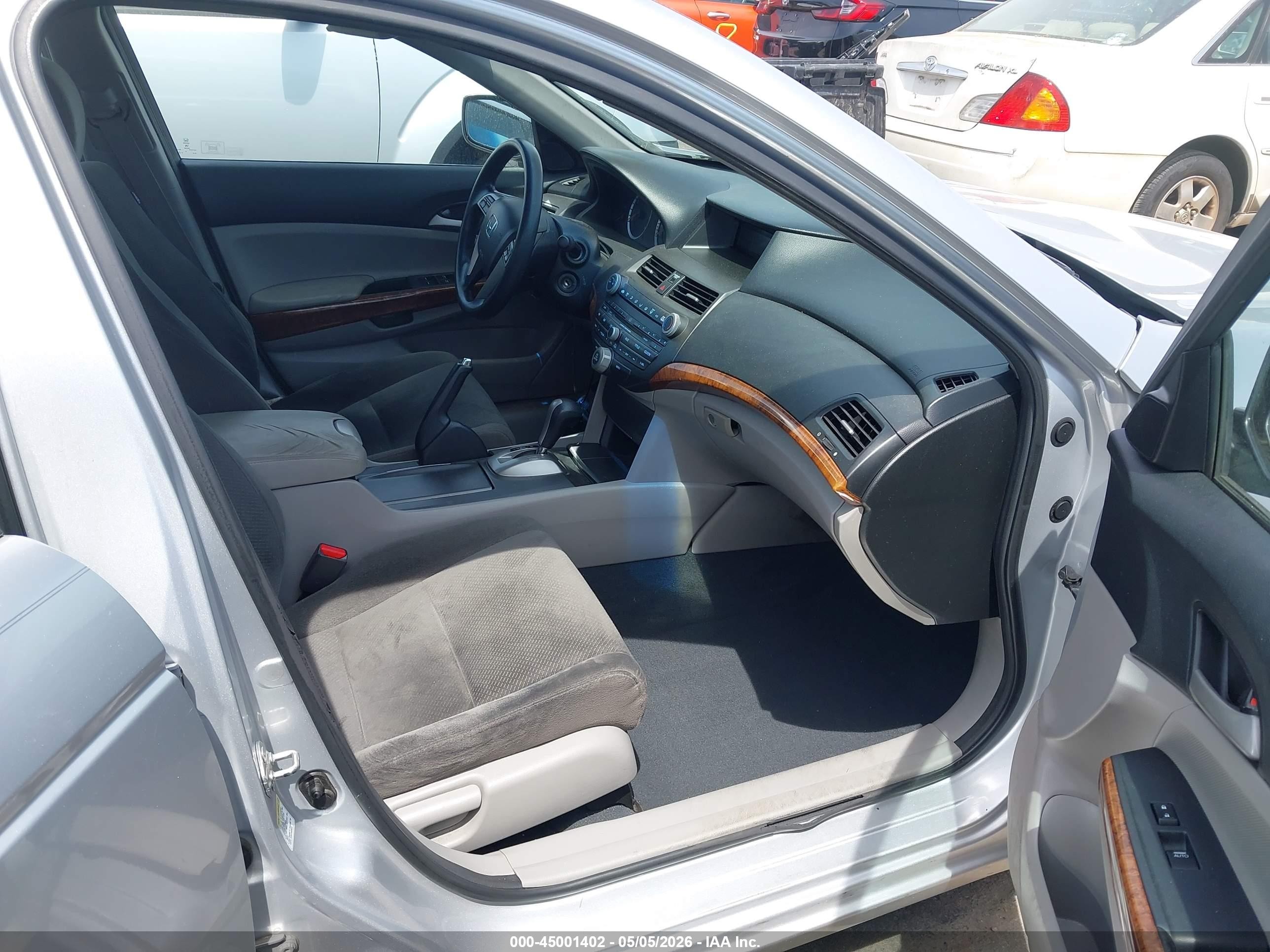 2012 Honda Accord 2.4 Ex Серебряный vin: 1HGCP2F72CA029220