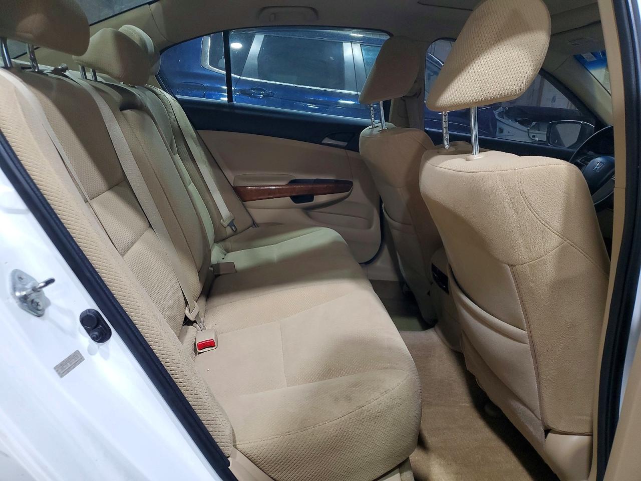 2012 Honda Accord Ex White vin: 1HGCP2F72CA158204