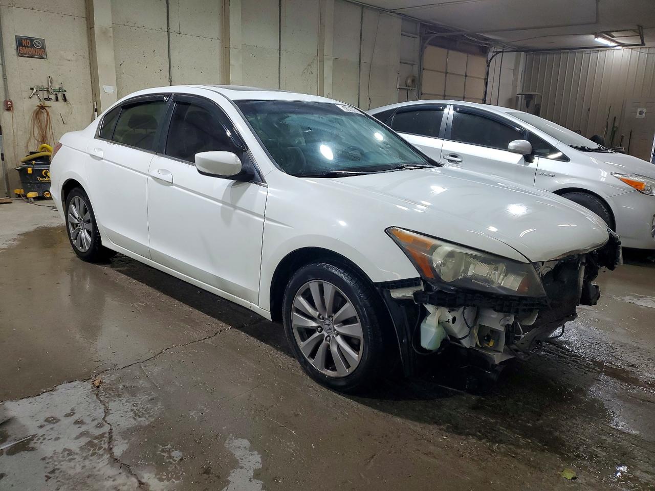 2012 Honda Accord Ex White vin: 1HGCP2F72CA158204