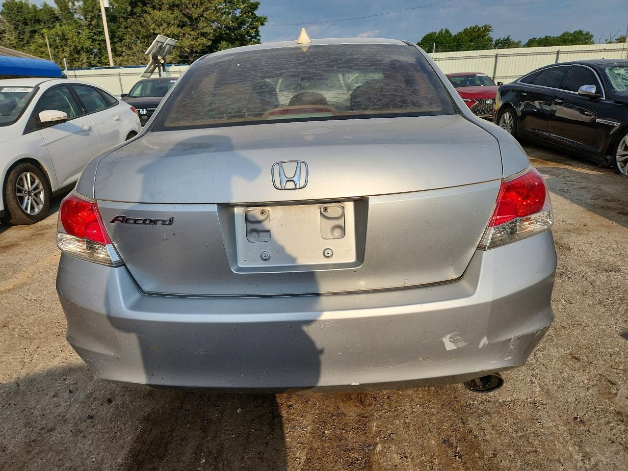 2010 Honda Accord Ex Silver vin: 1HGCP2F73AA001178