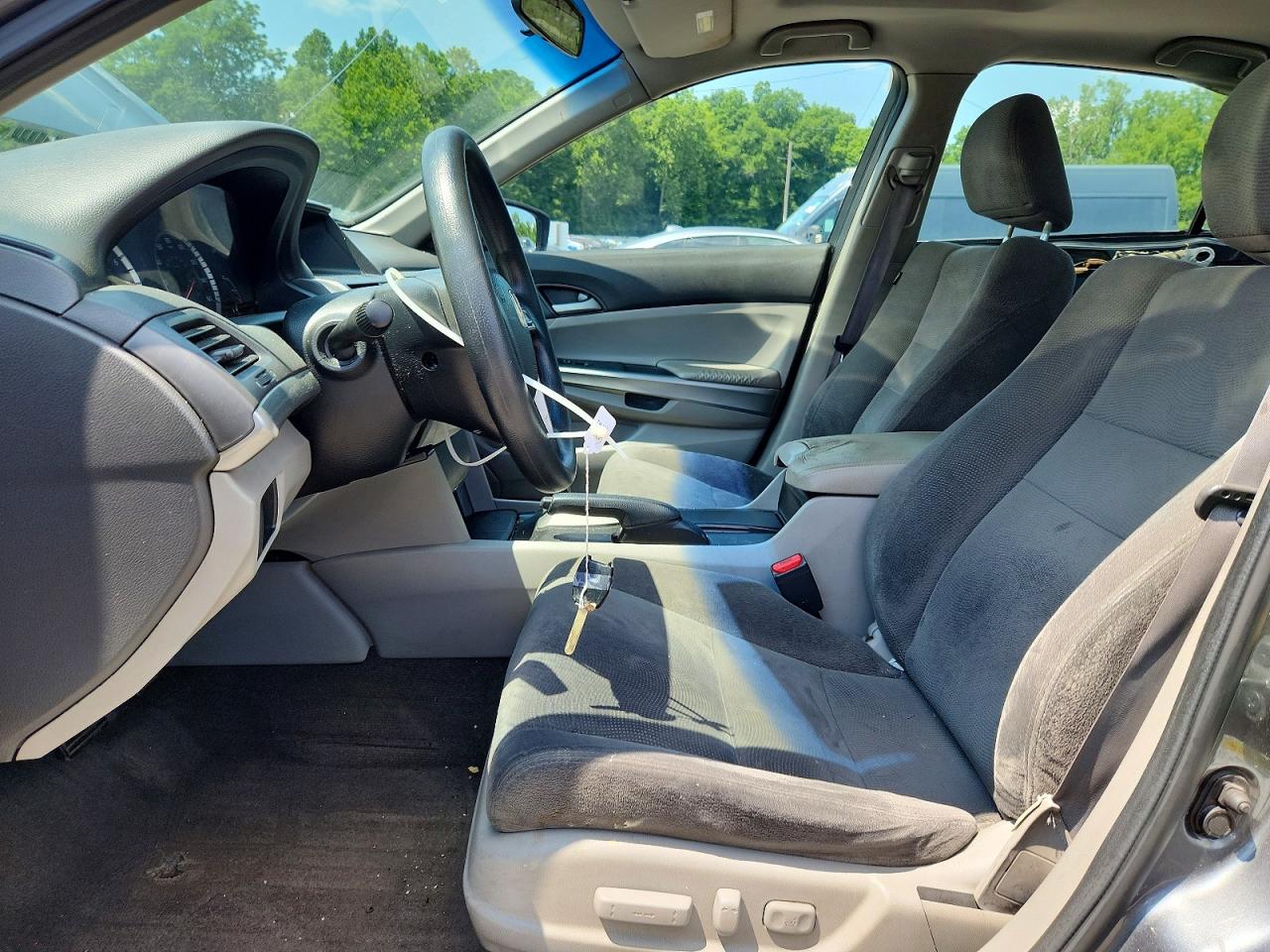 2010 Honda Accord Ex Серый vin: 1HGCP2F73AA187367