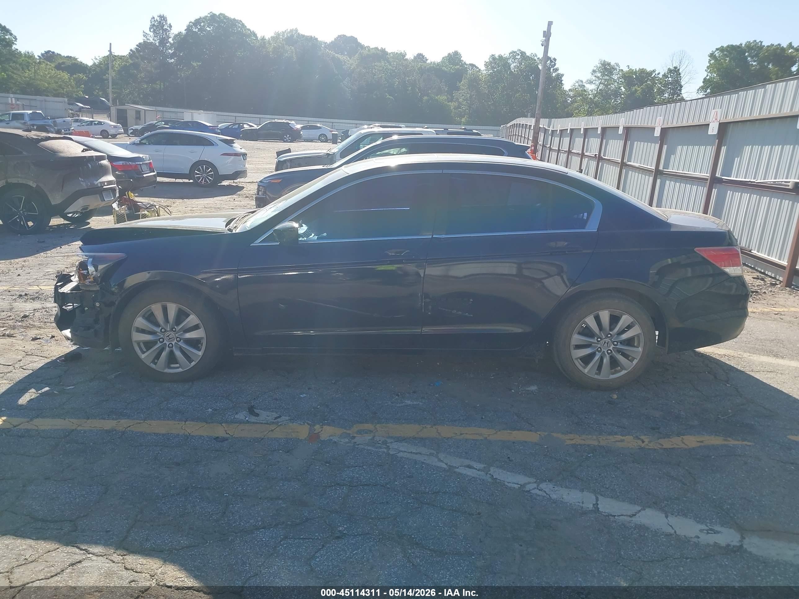 2012 Honda Accord 2.4 Ex Черный vin: 1HGCP2F73CA041912