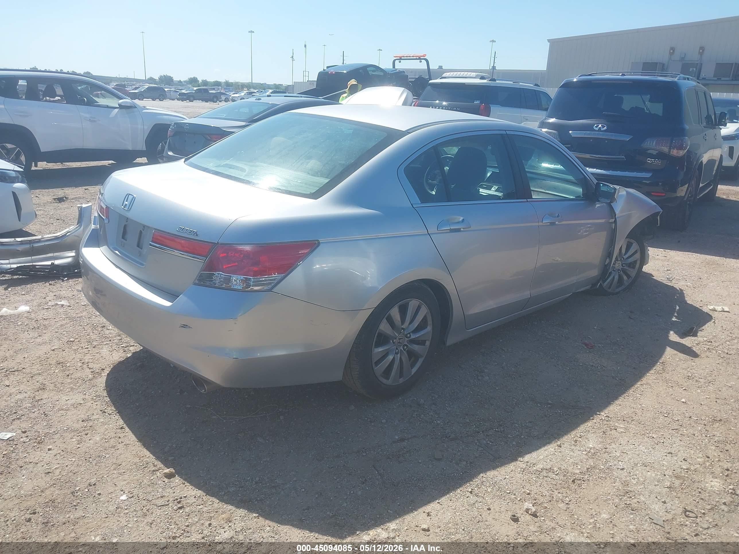 2012 Honda Accord 2.4 Ex Silver vin: 1HGCP2F73CA113434
