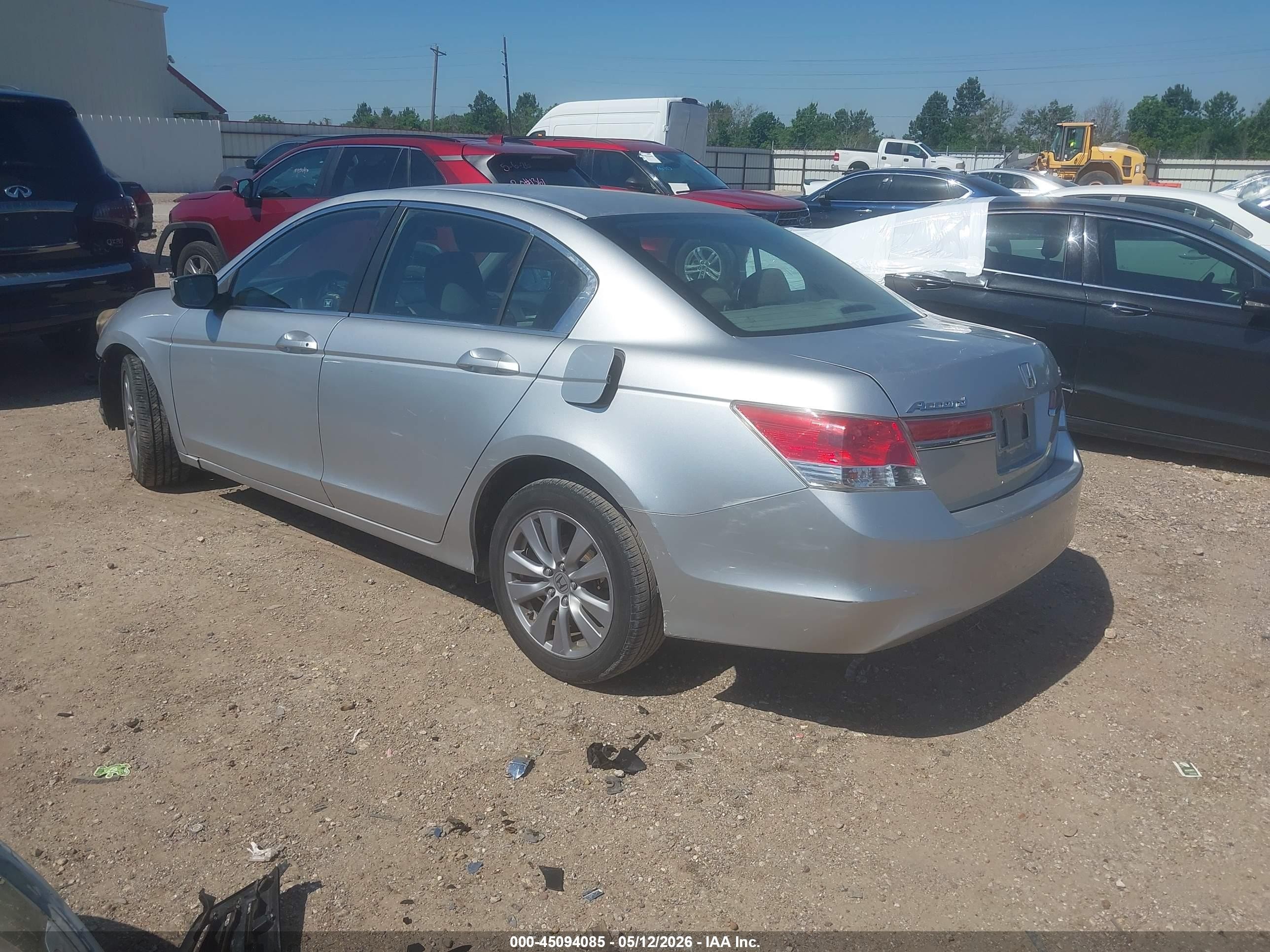 2012 Honda Accord 2.4 Ex Silver vin: 1HGCP2F73CA113434