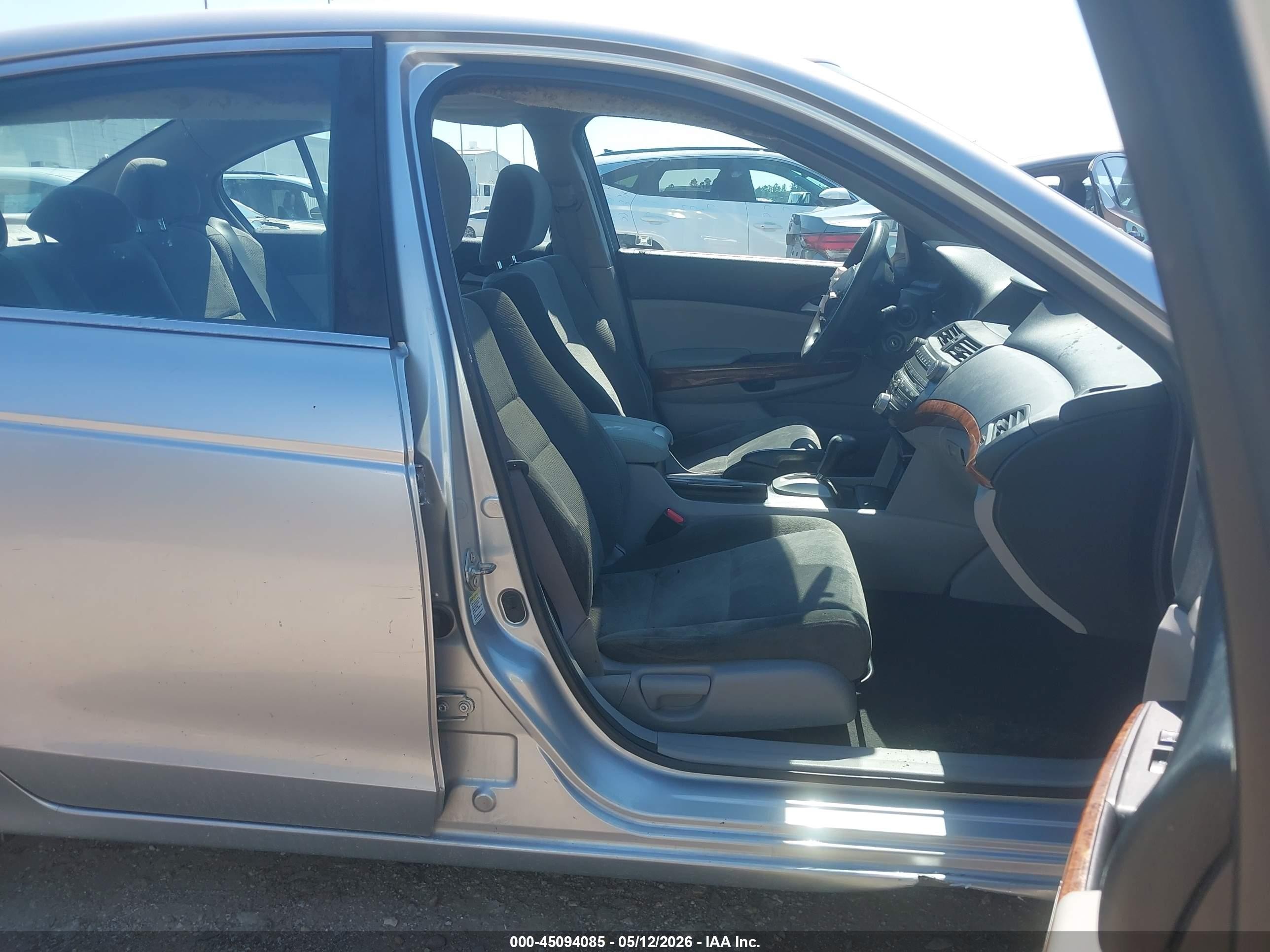 2012 Honda Accord 2.4 Ex Silver vin: 1HGCP2F73CA113434