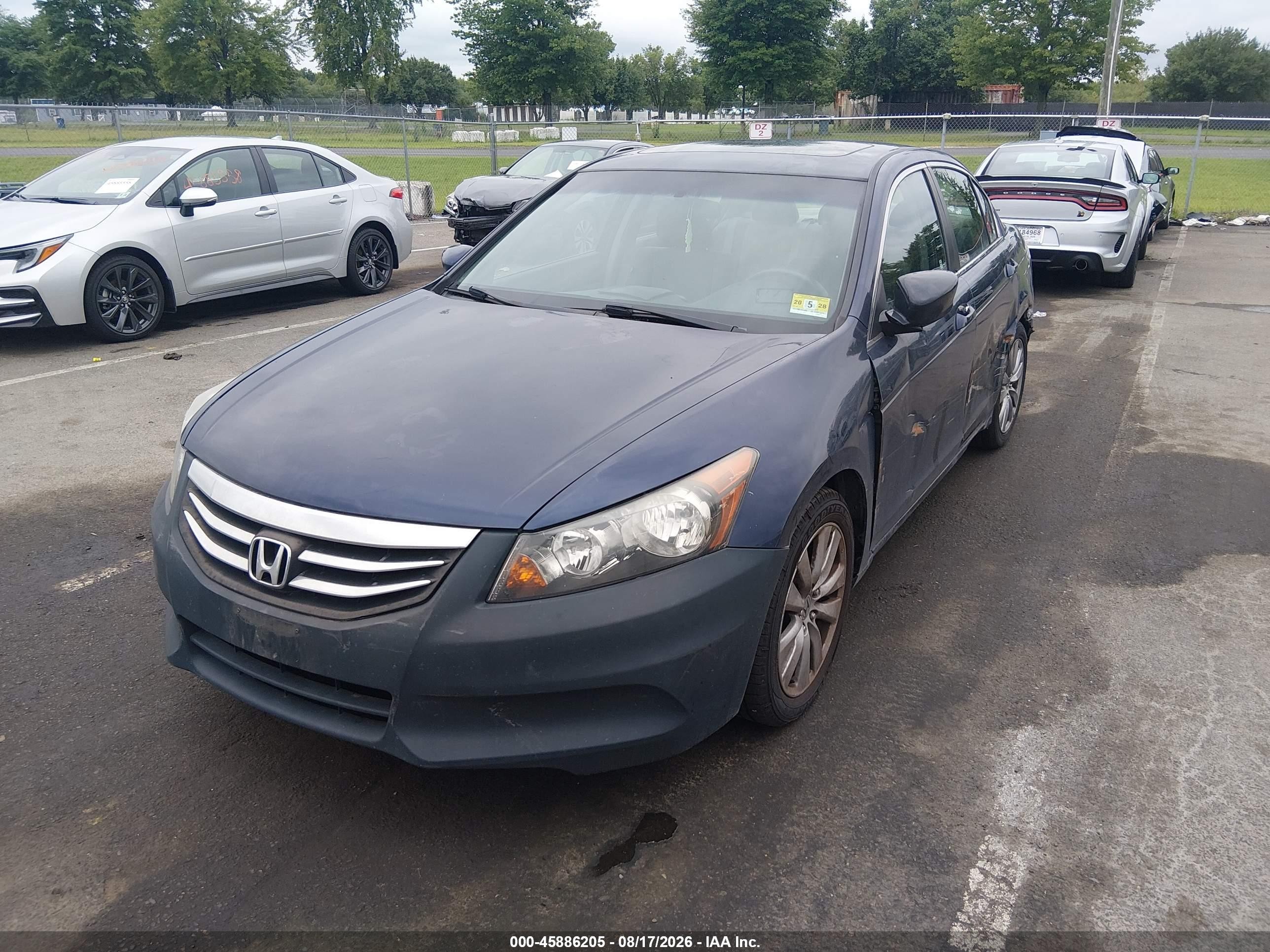 2012 Honda Accord 2.4 Ex Blue vin: 1HGCP2F73CA151634