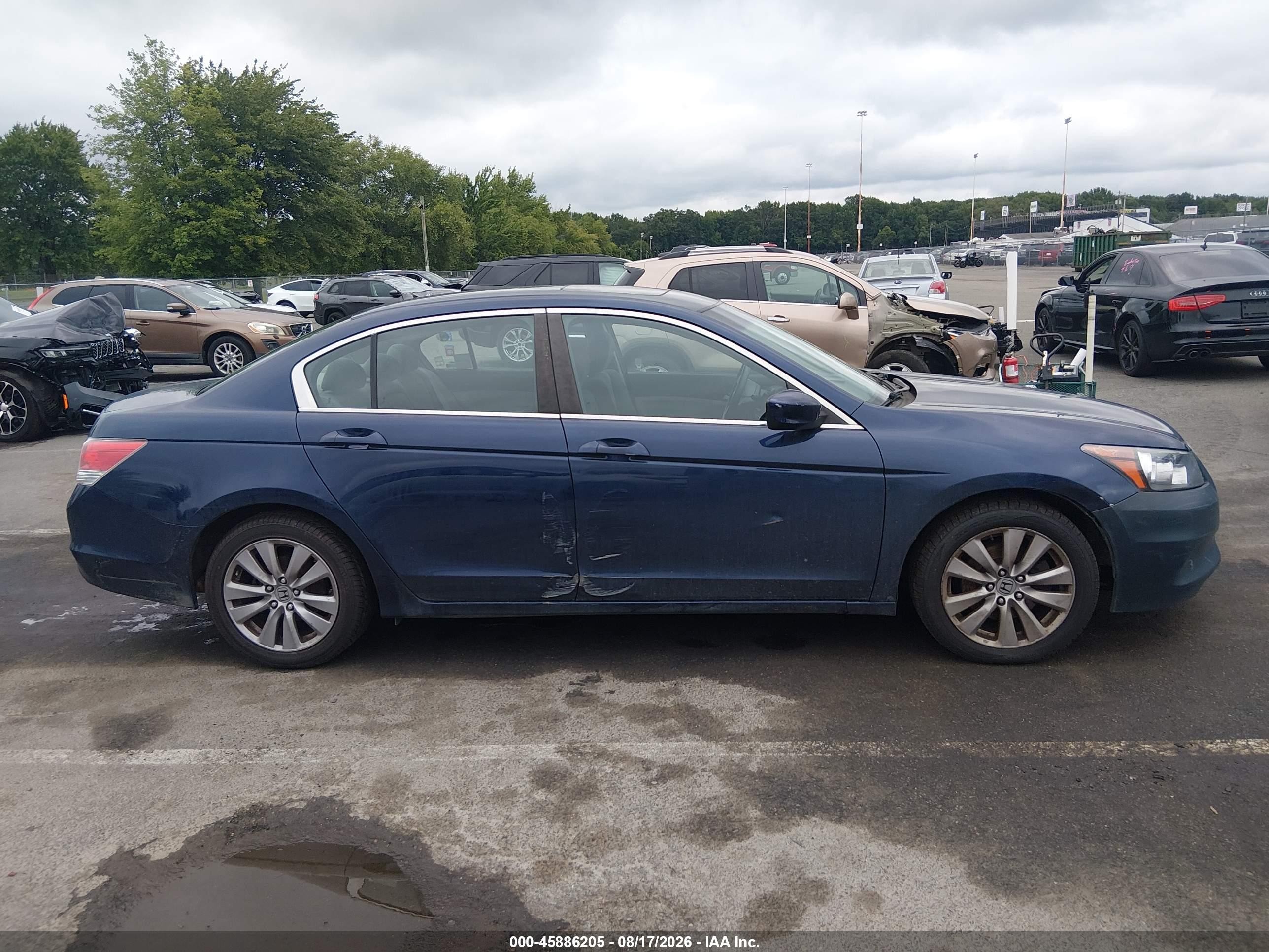 2012 Honda Accord 2.4 Ex Blue vin: 1HGCP2F73CA151634