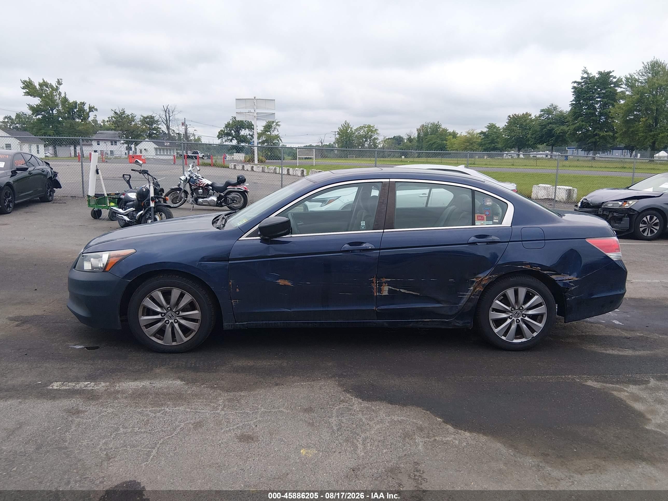 2012 Honda Accord 2.4 Ex Blue vin: 1HGCP2F73CA151634