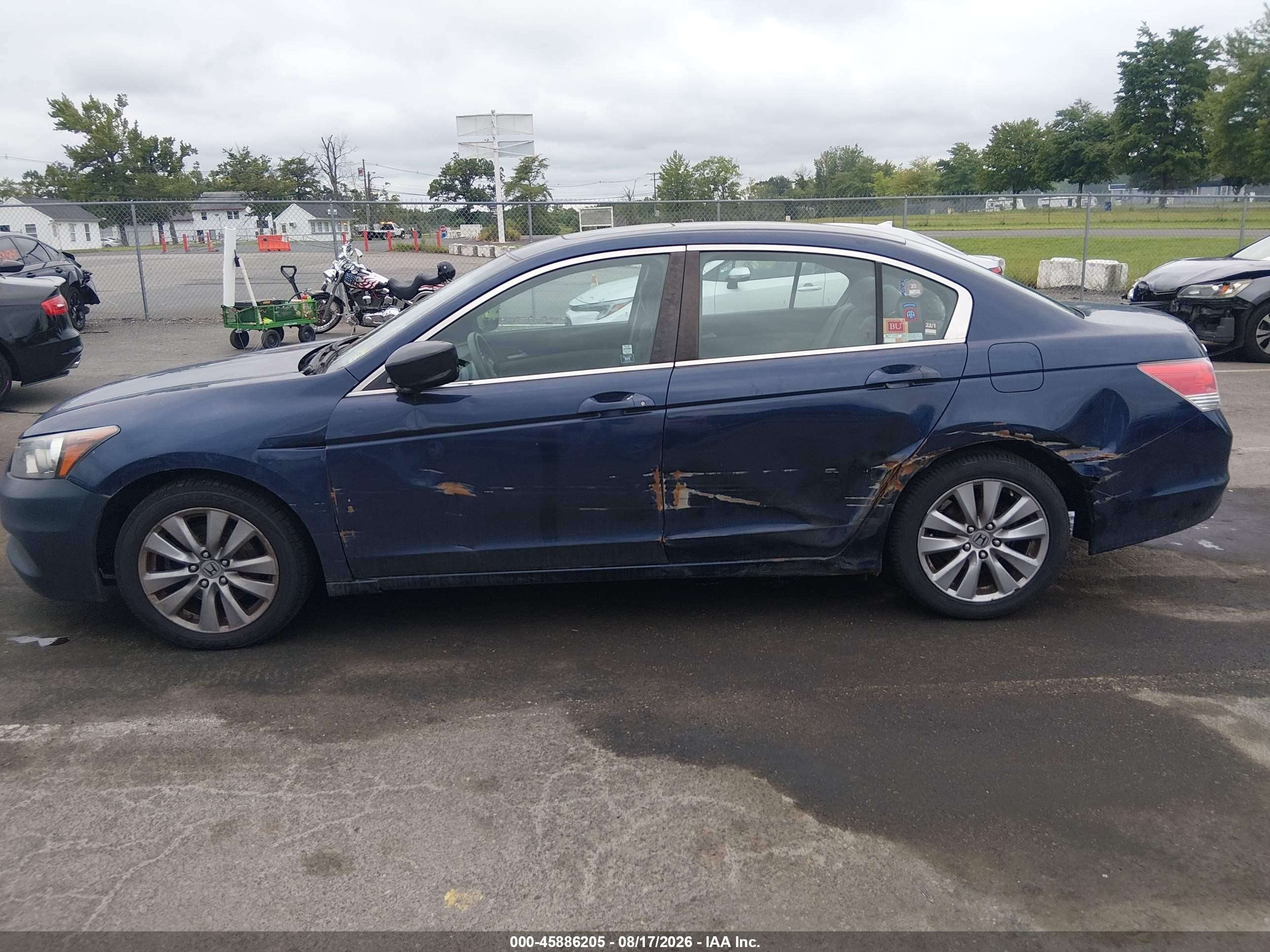 2012 Honda Accord 2.4 Ex Blue vin: 1HGCP2F73CA151634