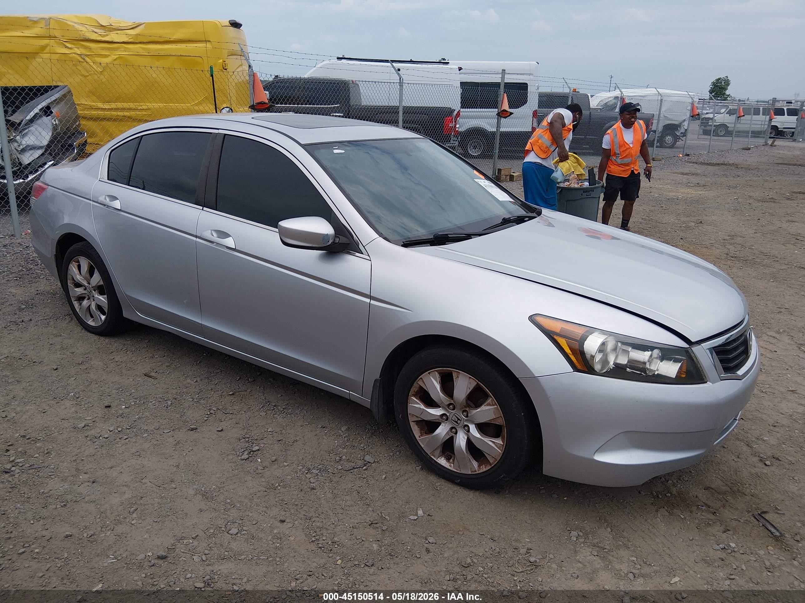 2010 Honda Accord 2.4 Ex Silver vin: 1HGCP2F74AA048526