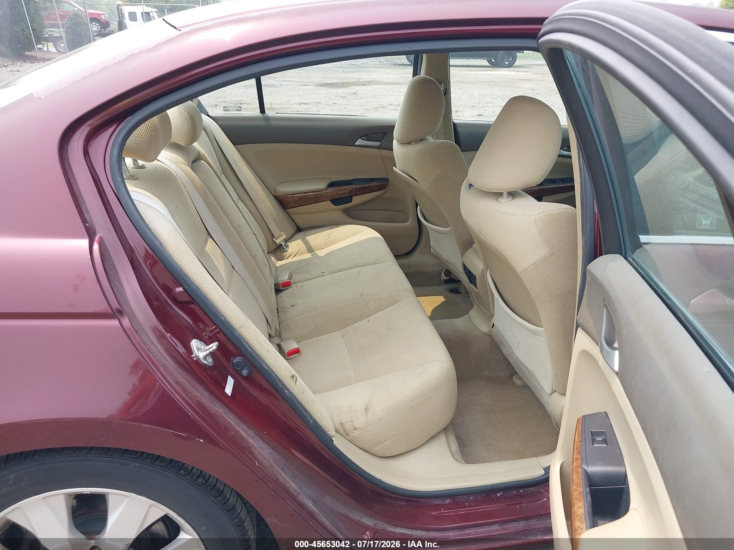 2010 Honda Accord 2.4 Ex Красный vin: 1HGCP2F74AA116842