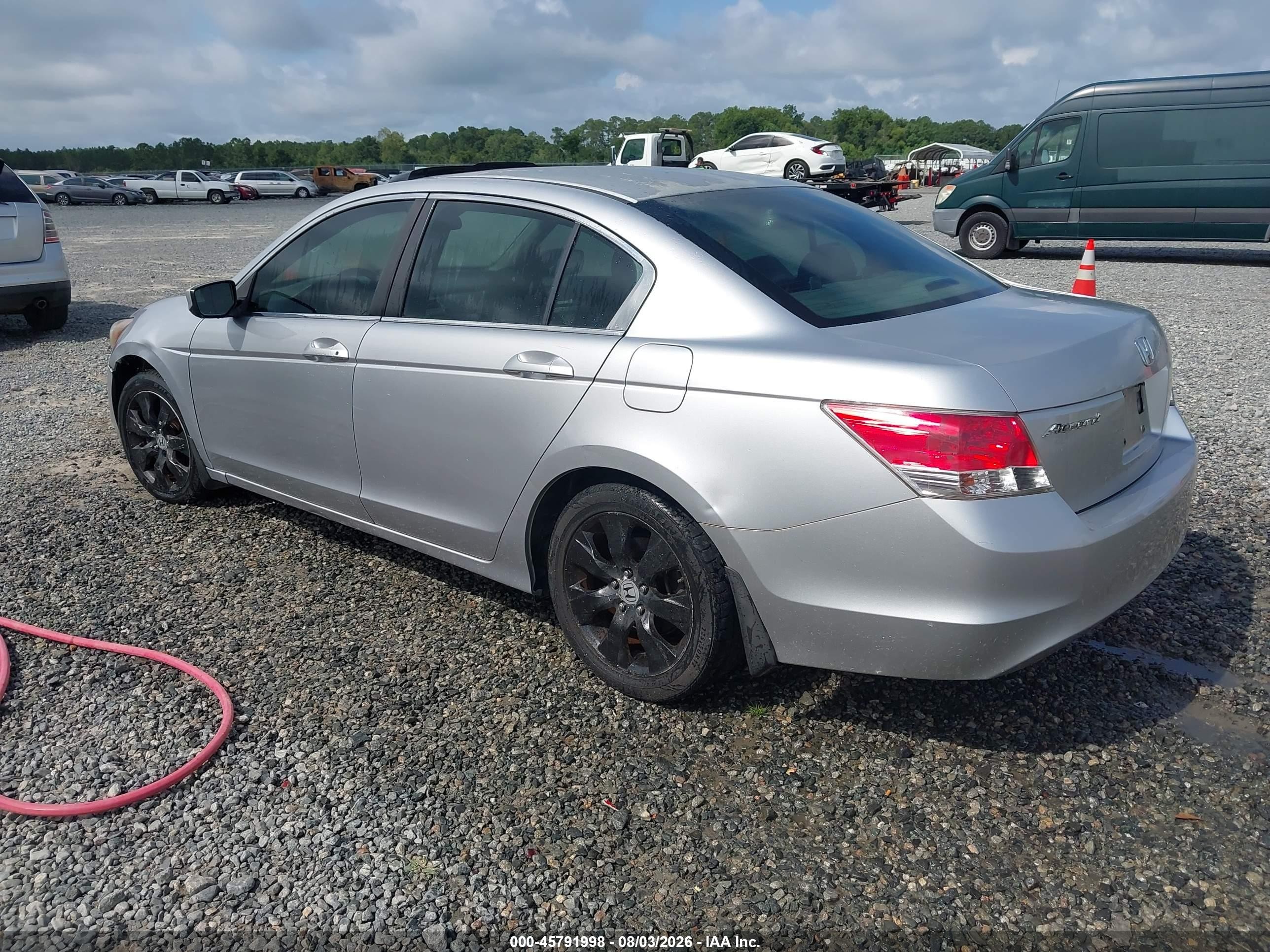 2010 Honda Accord 2.4 Ex Silver vin: 1HGCP2F74AA172070