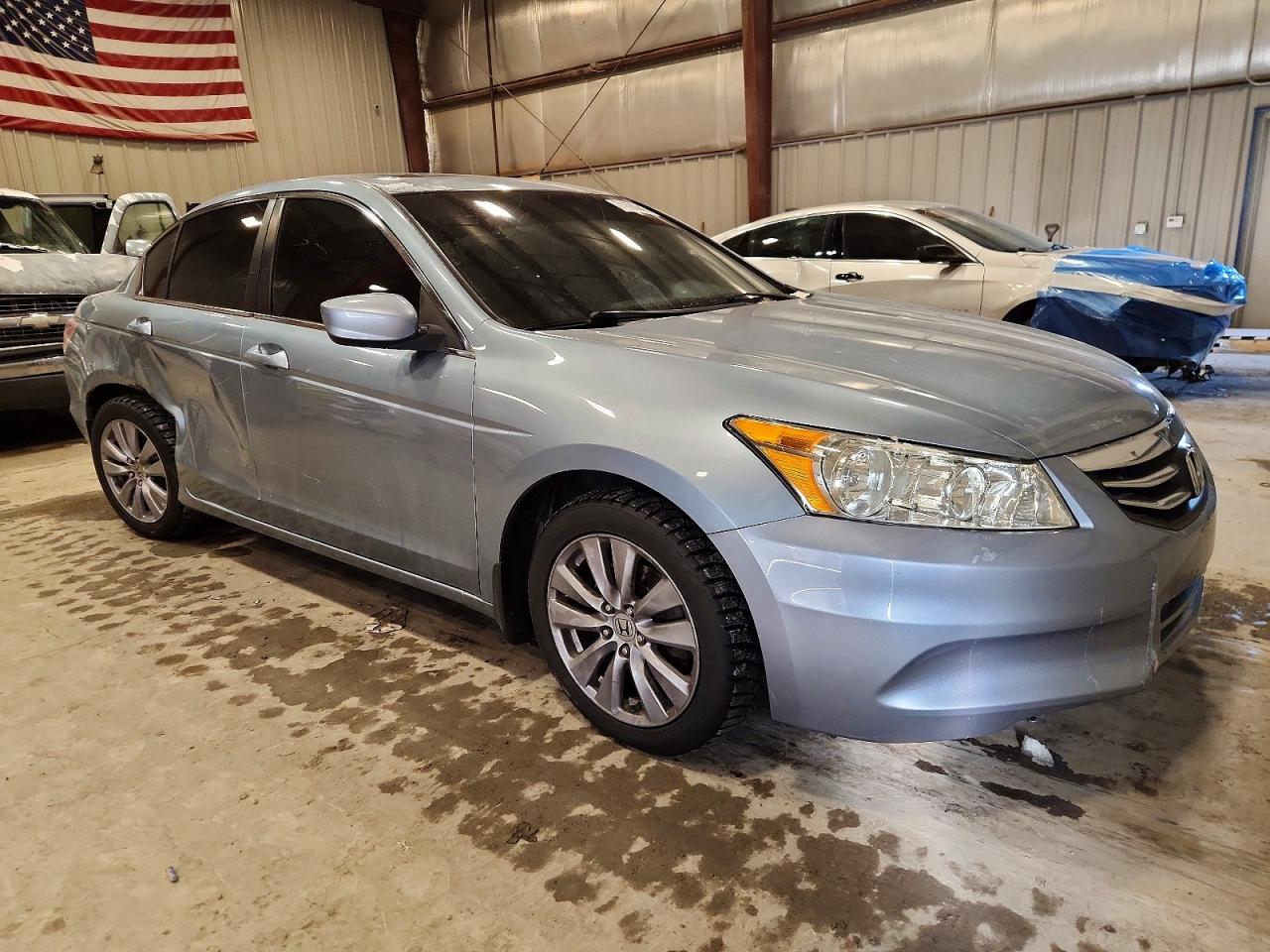 2011 Honda Accord Ex Blue vin: 1HGCP2F74BA056952