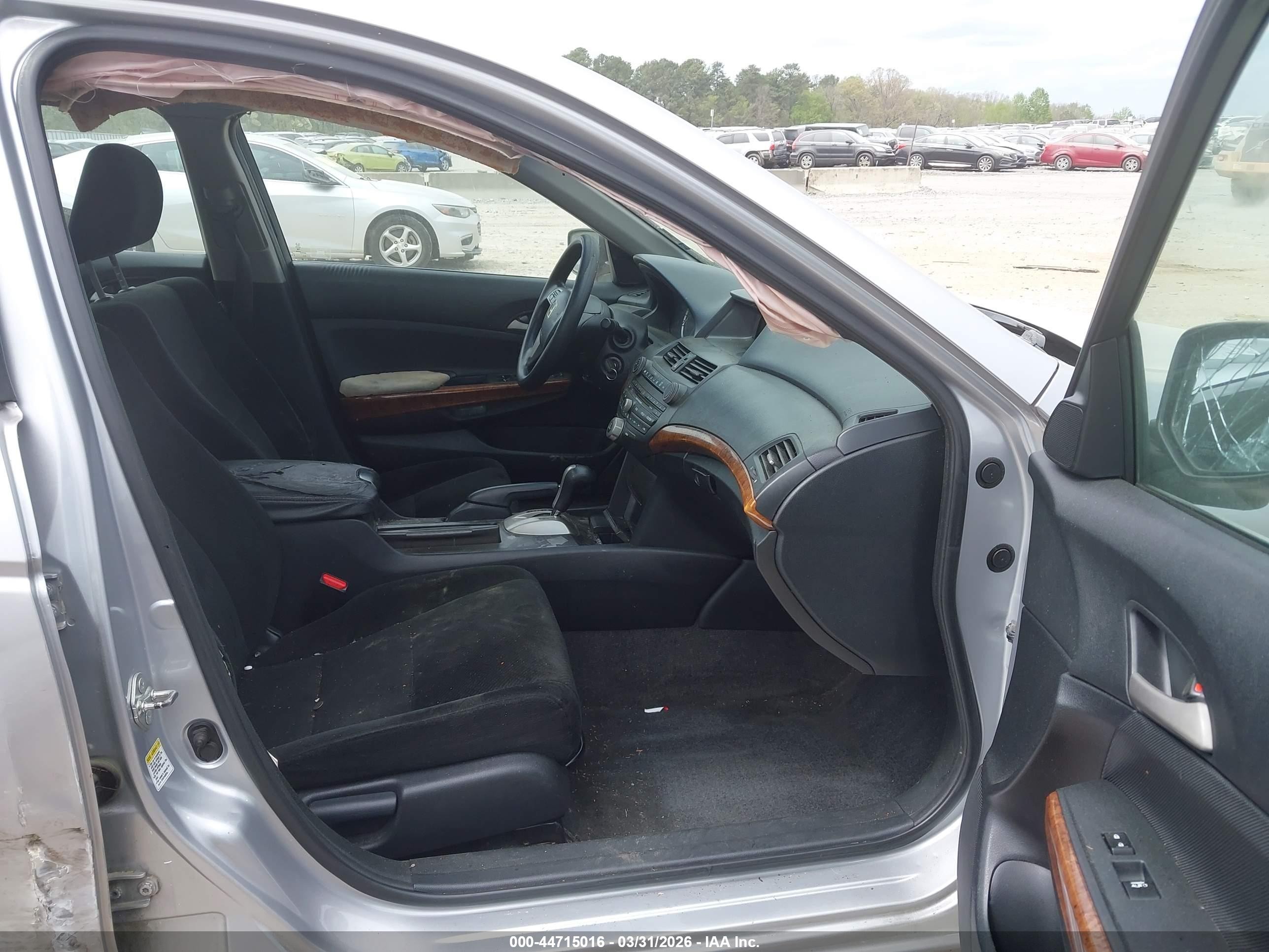 2011 Honda Accord 2.4 Ex Silver vin: 1HGCP2F74BA077090
