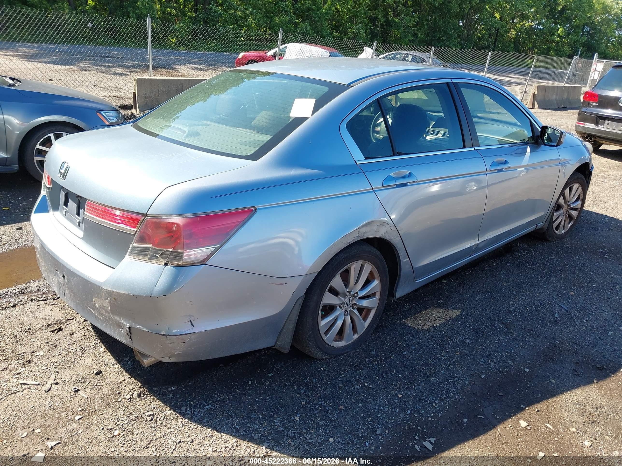 2011 Honda Accord 2.4 Ex Синий vin: 1HGCP2F74BA120441