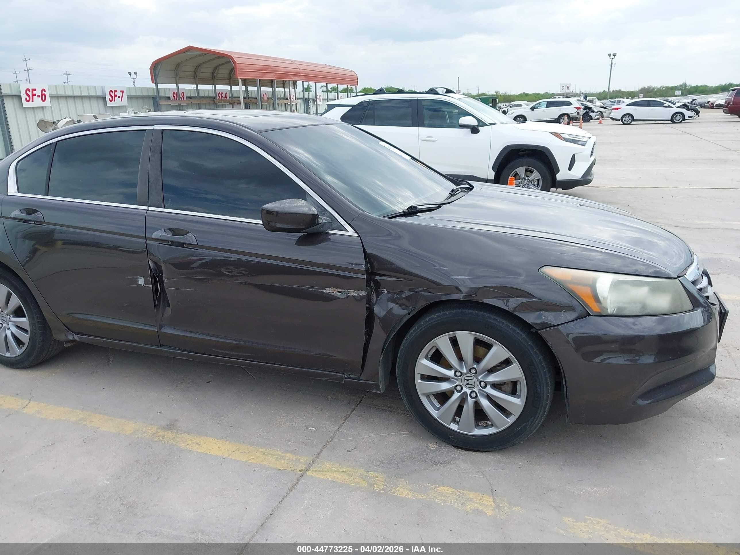 2012 Honda Accord 2.4 Ex Gray vin: 1HGCP2F74CA124944