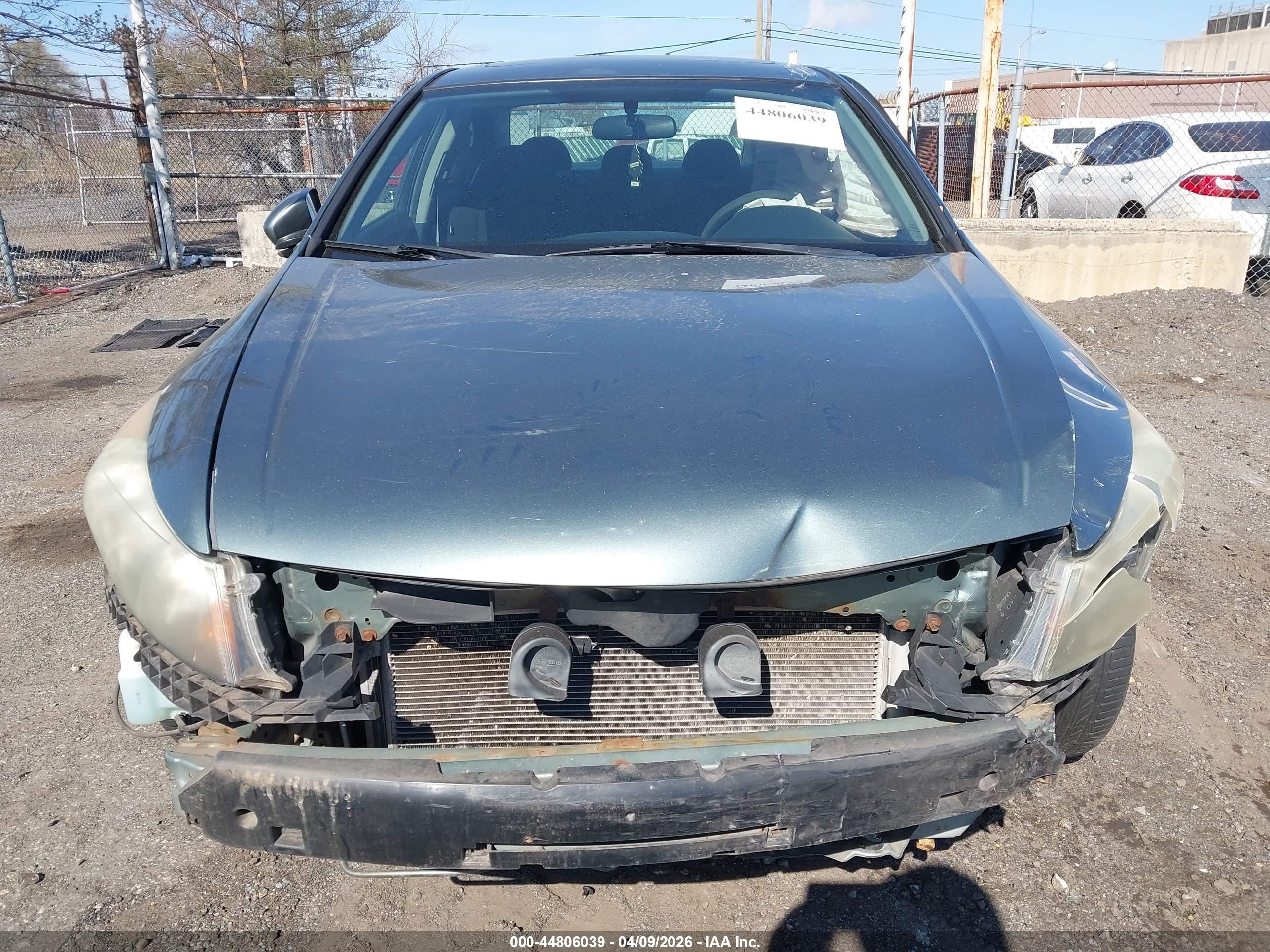 2010 Honda Accord 2.4 Ex Gray vin: 1HGCP2F75AA043884