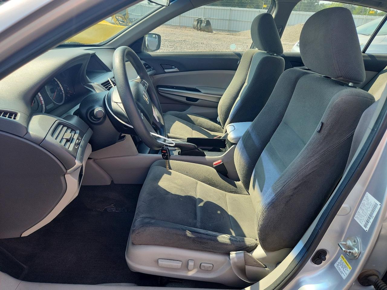 2010 Honda Accord Ex Silver vin: 1HGCP2F75AA091191