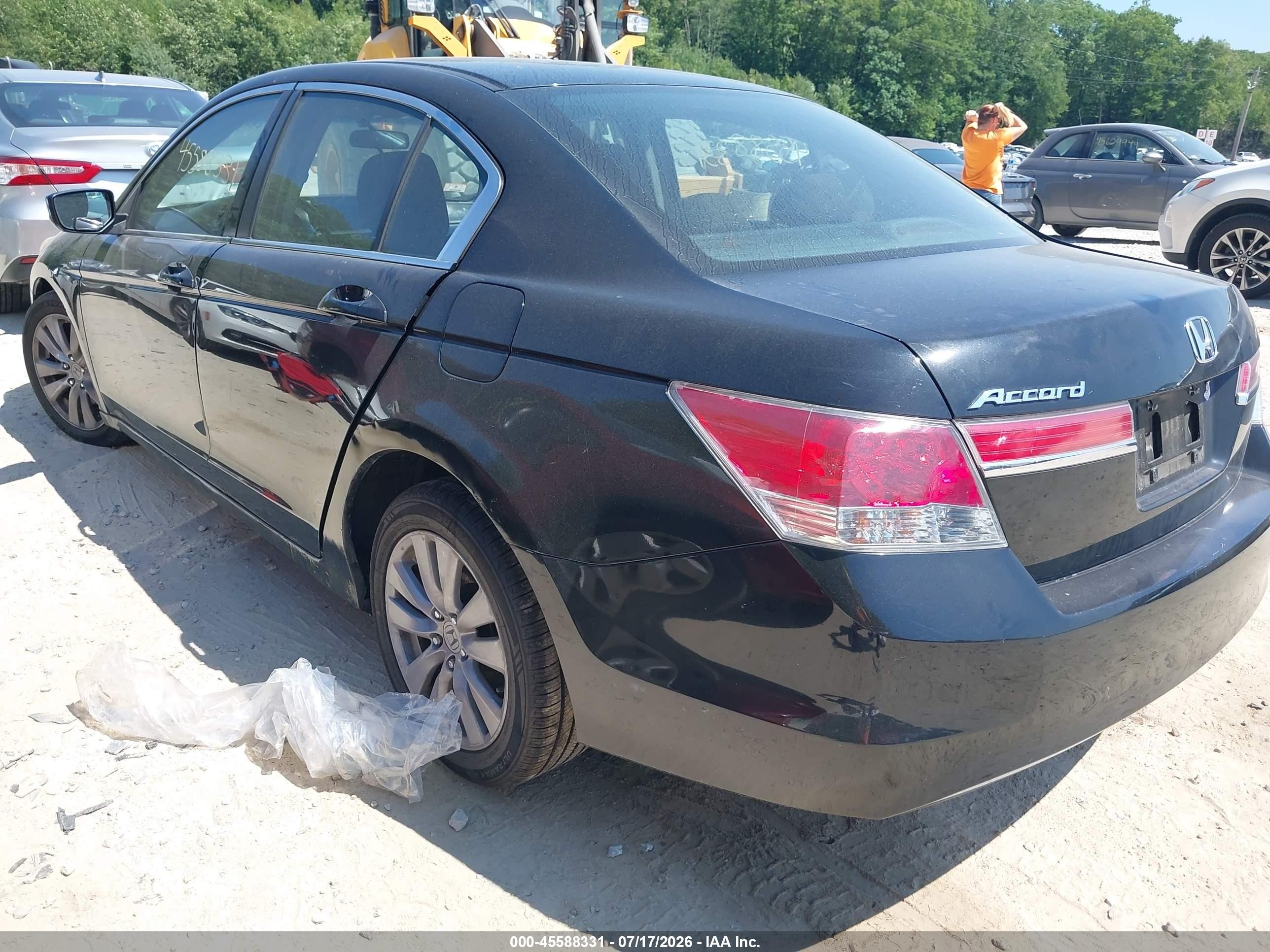 2011 Honda Accord 2.4 Ex Black vin: 1HGCP2F75BA071766