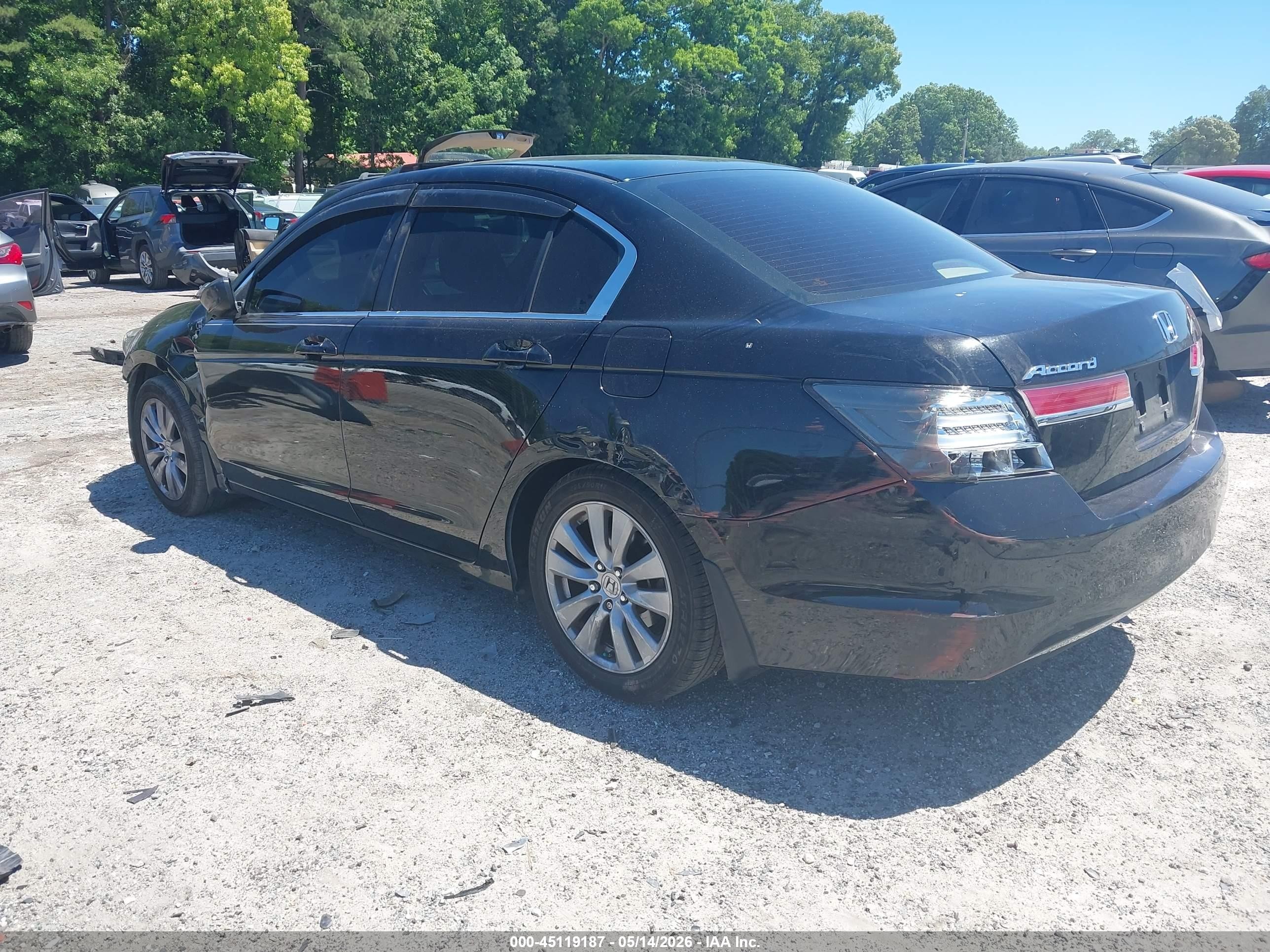 2012 Honda Accord 2.4 Ex Black vin: 1HGCP2F75CA014226
