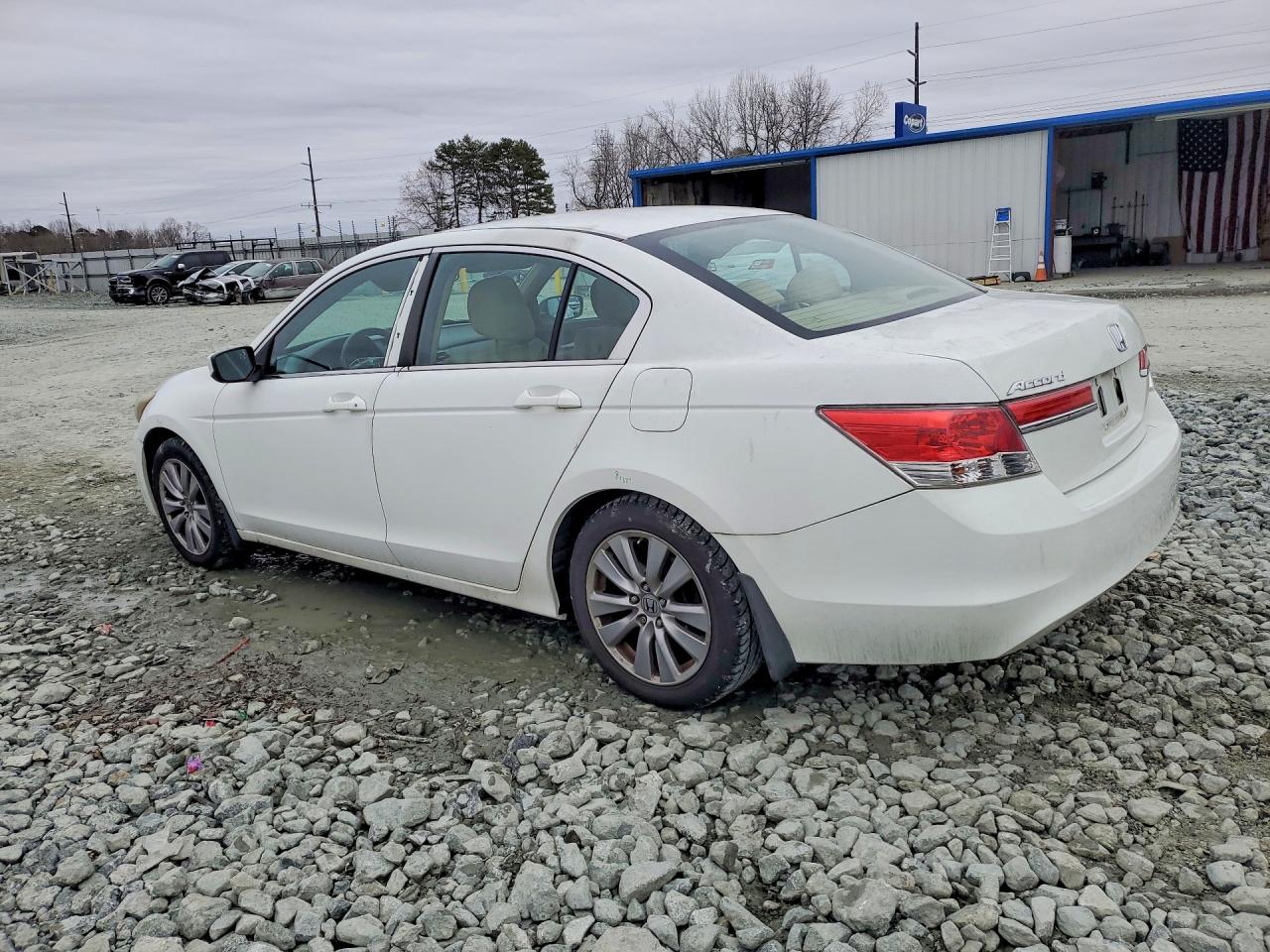 2012 Honda Accord Ex White vin: 1HGCP2F75CA026425